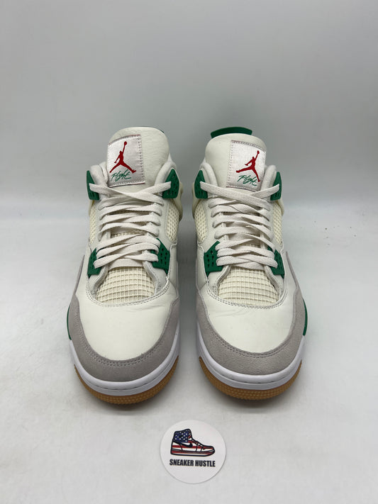 Jordan 4 Retro SB Pine Green