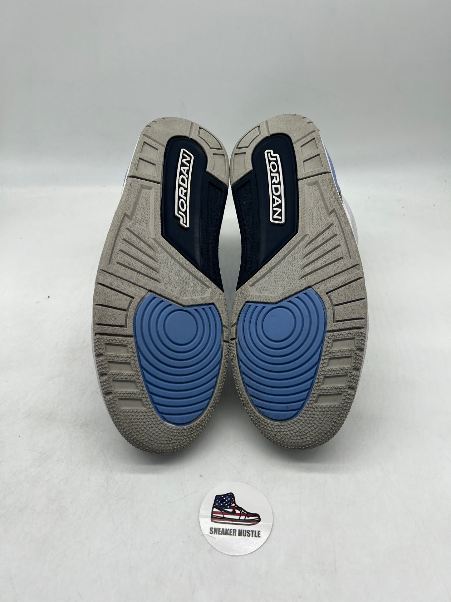 Jordan 3 Retro UNC (2020)