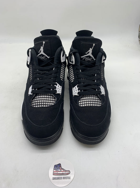 Jordan 4 Retro White Thunder