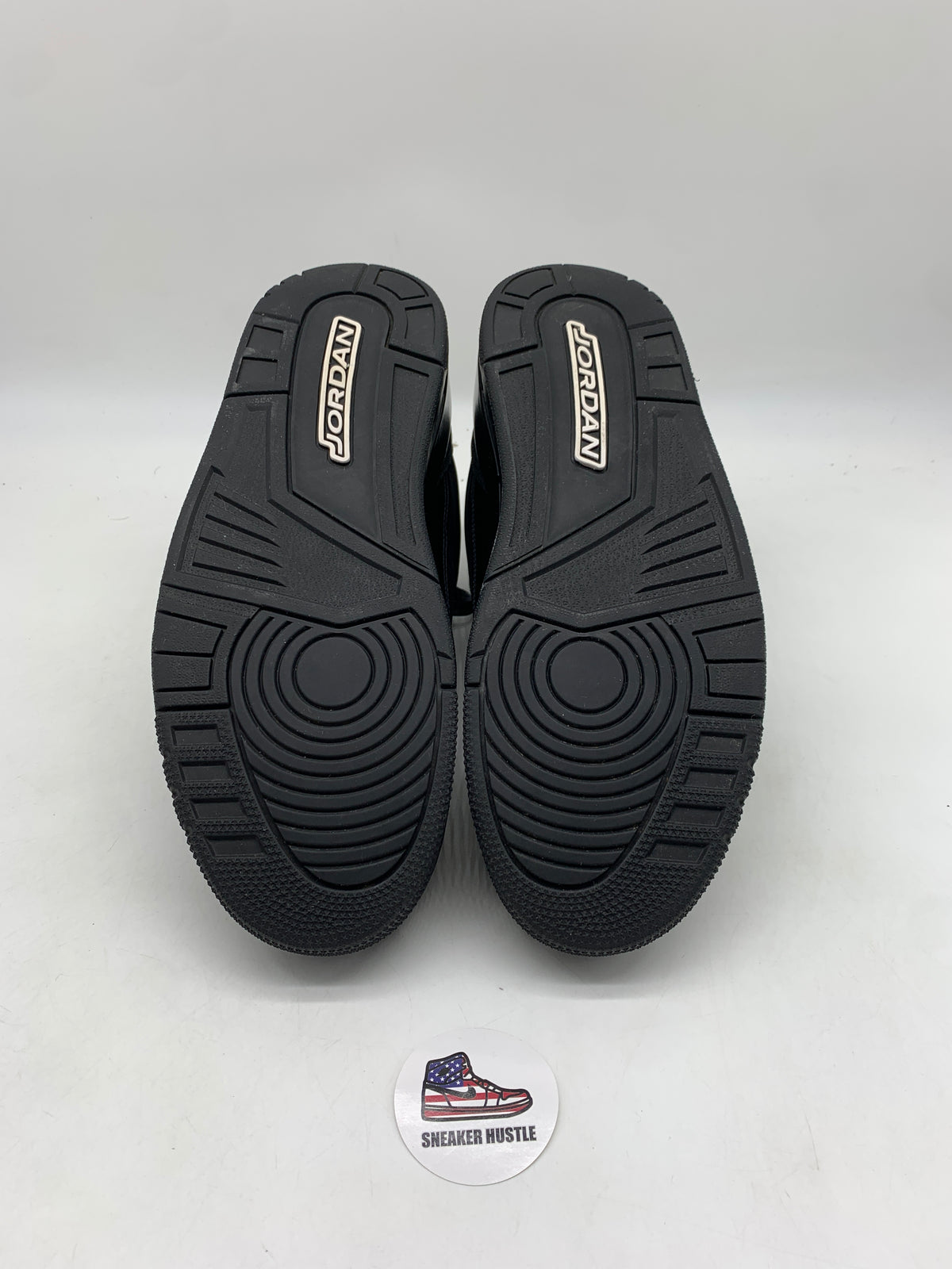 Jordan 3 Retro Black Cat (2025)