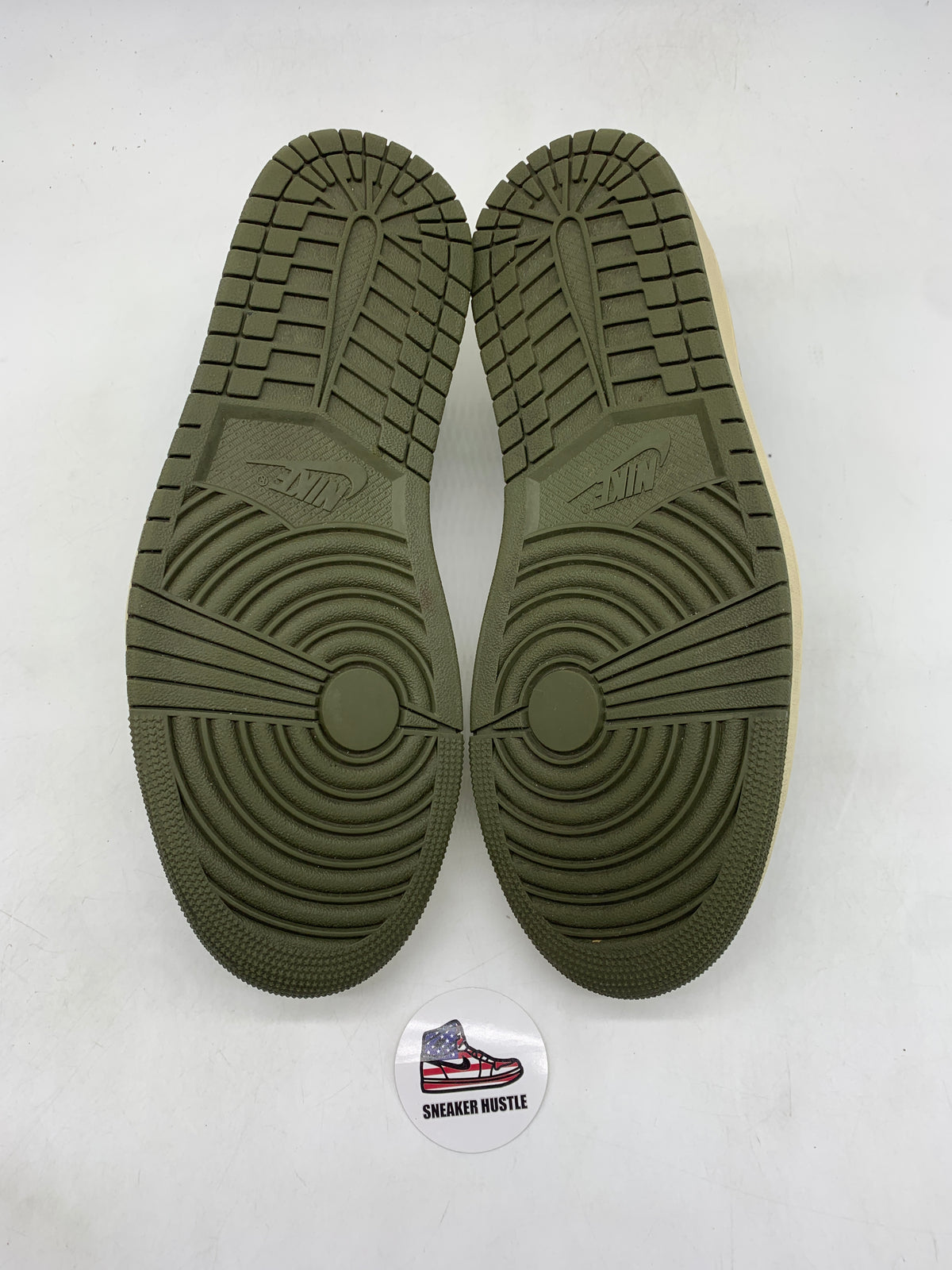 Jordan 1 Retro Low OG SP Travis Scott Medium Olive