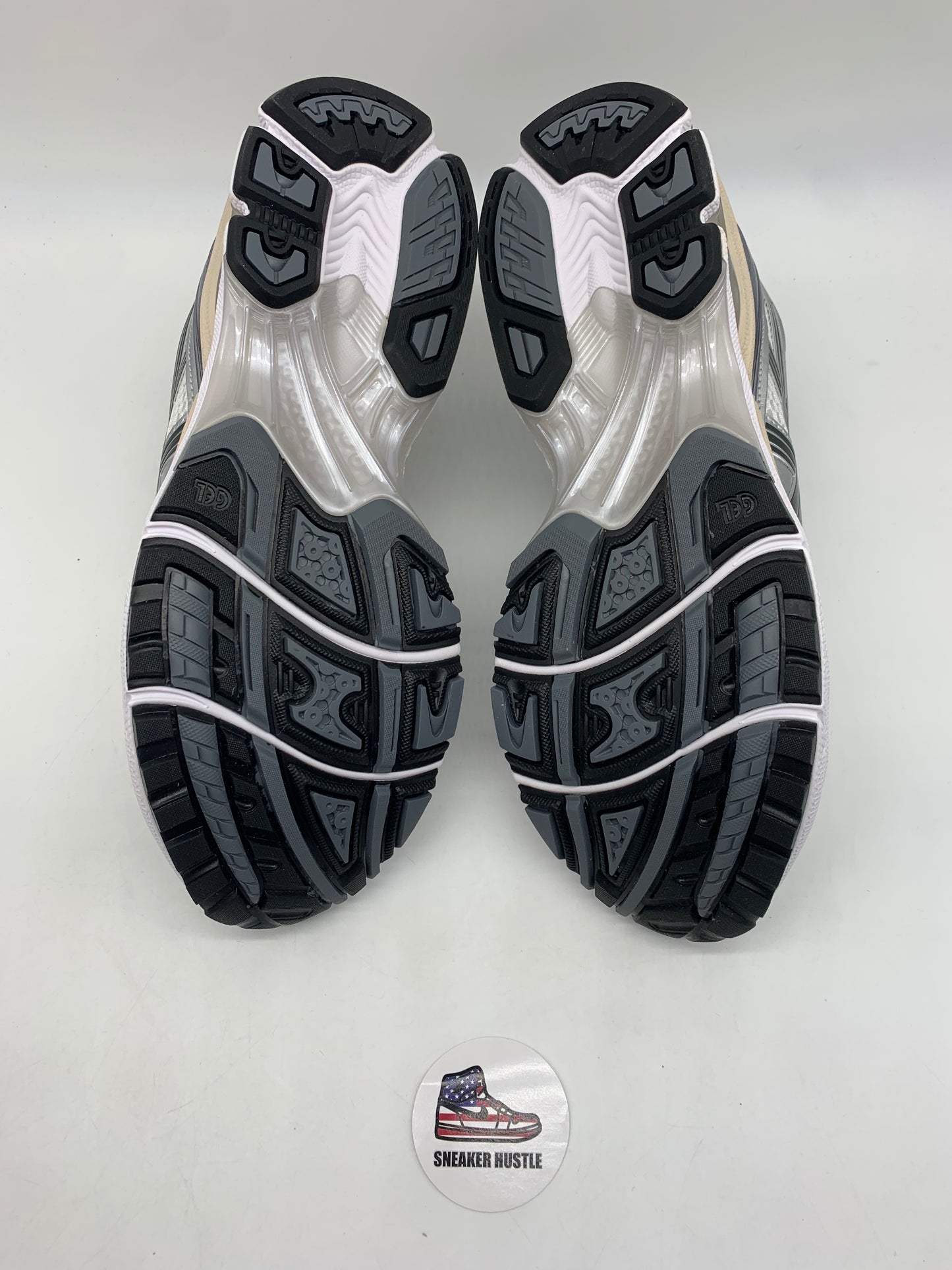 ASICS Gel-Kayano 14 White Graphite Grey