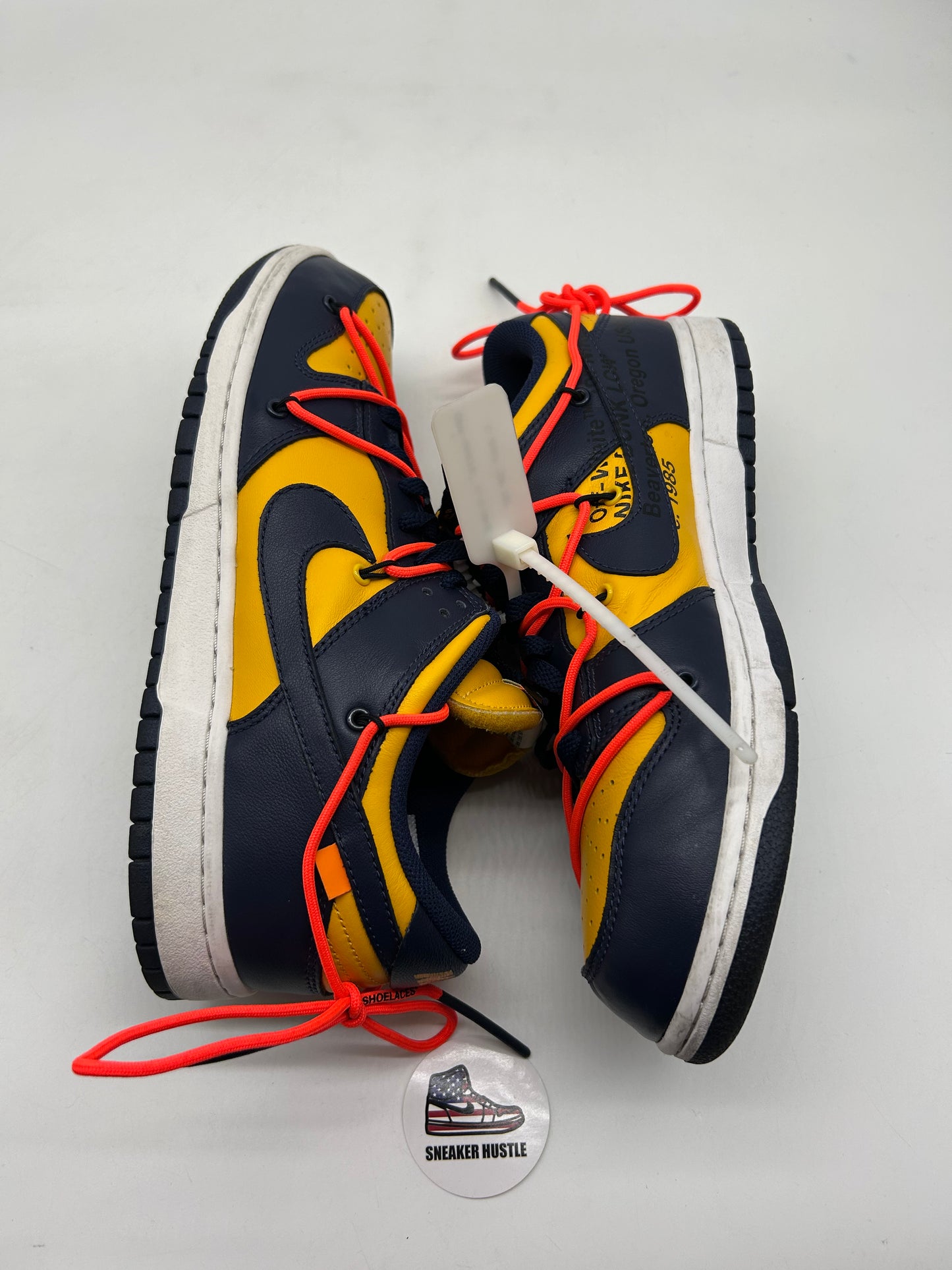 Nike Dunk Low Off-White University Gold