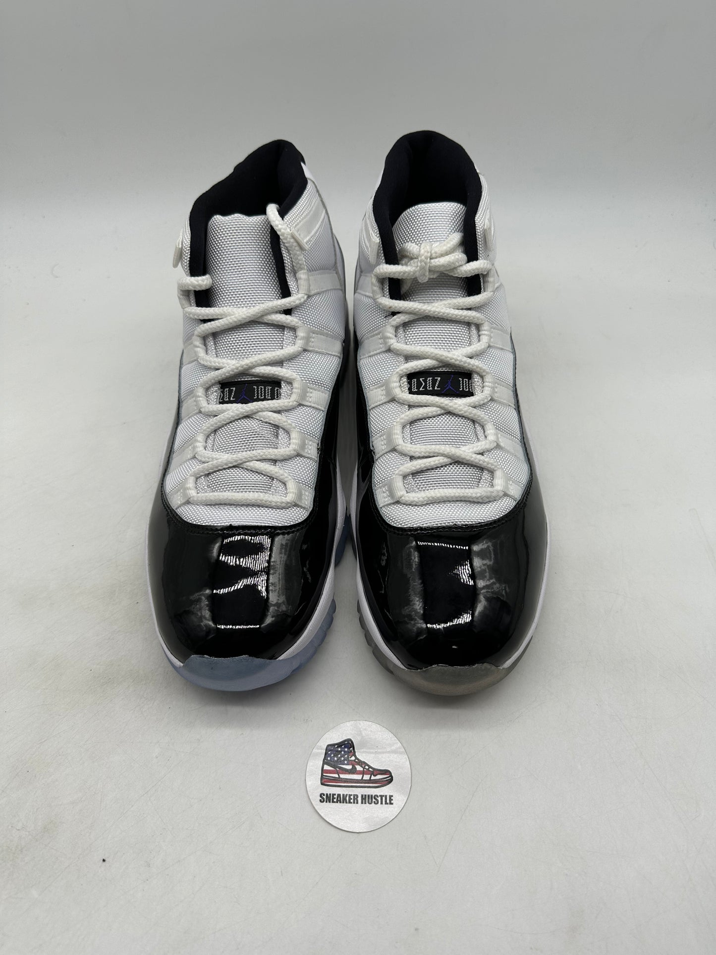 Jordan 11 Retro Concord (2018)