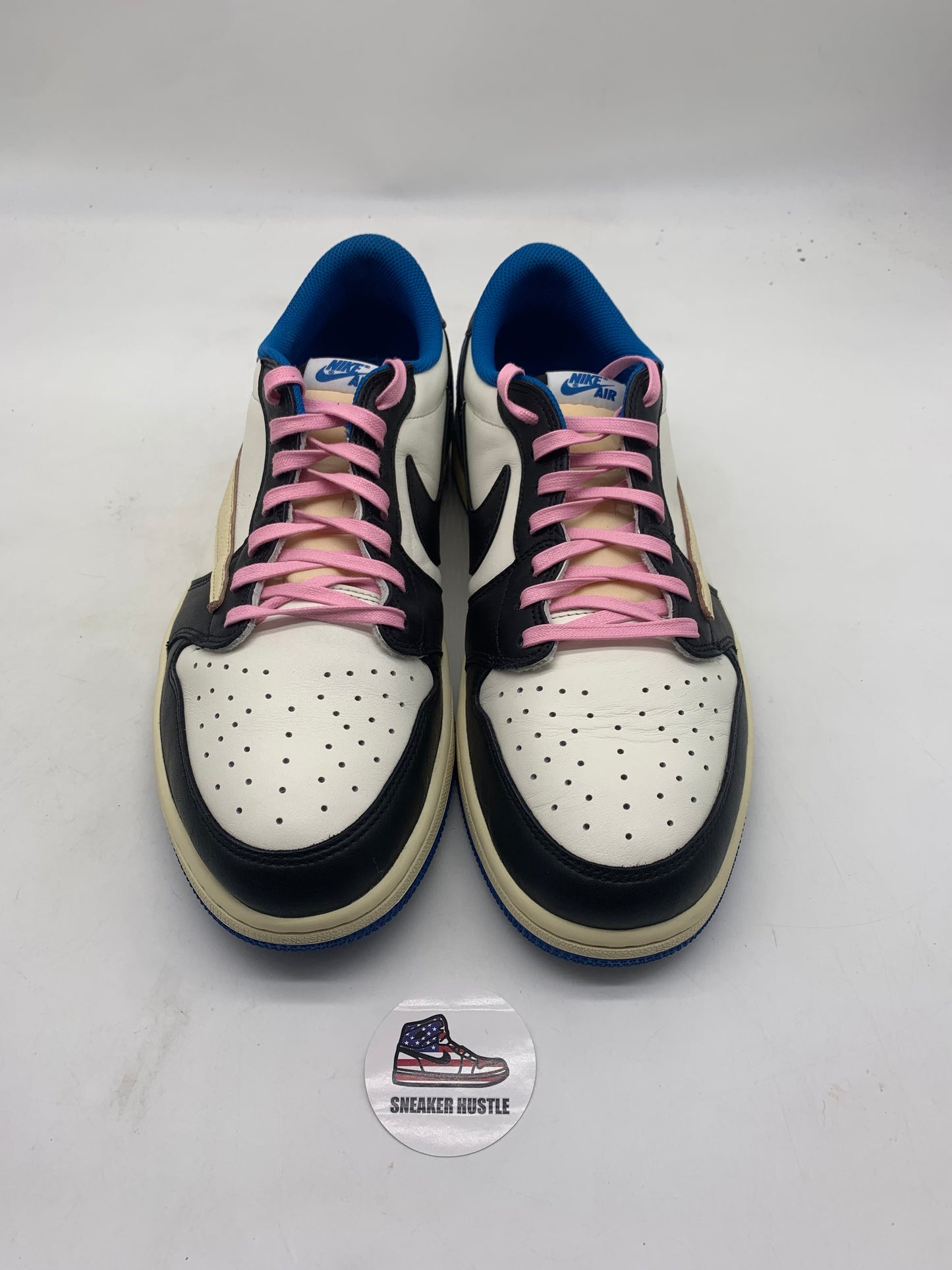 Jordan 1 Retro Low OG SP Fragment x Travis Scott
