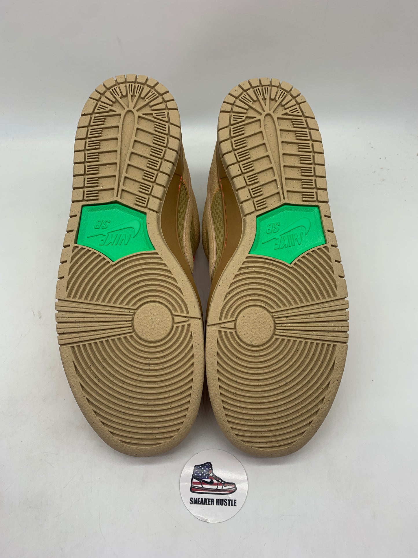 Nike SB Dunk Low Pro Som Tum