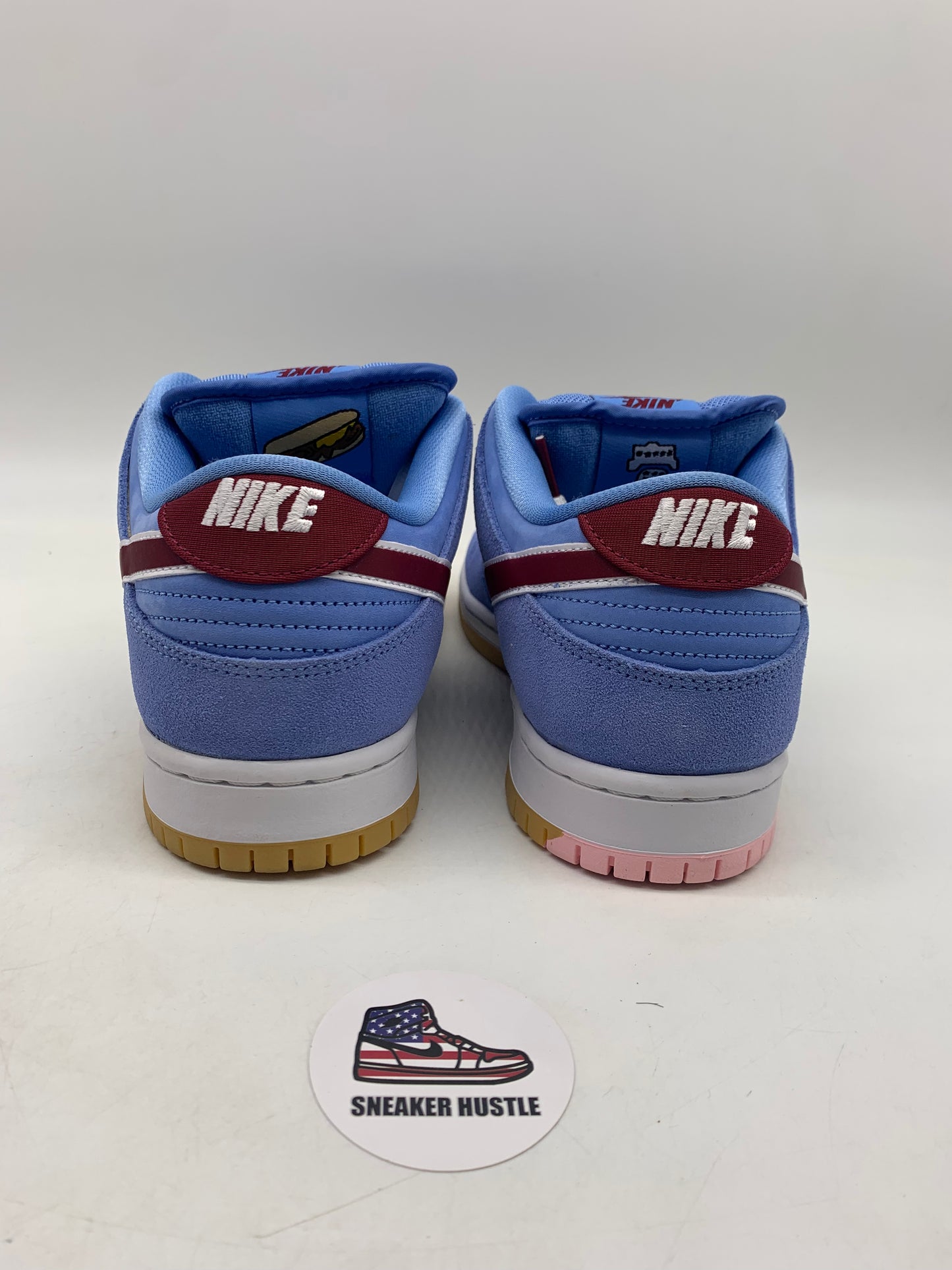 Nike SB Dunk Low Philadelphia Phillies