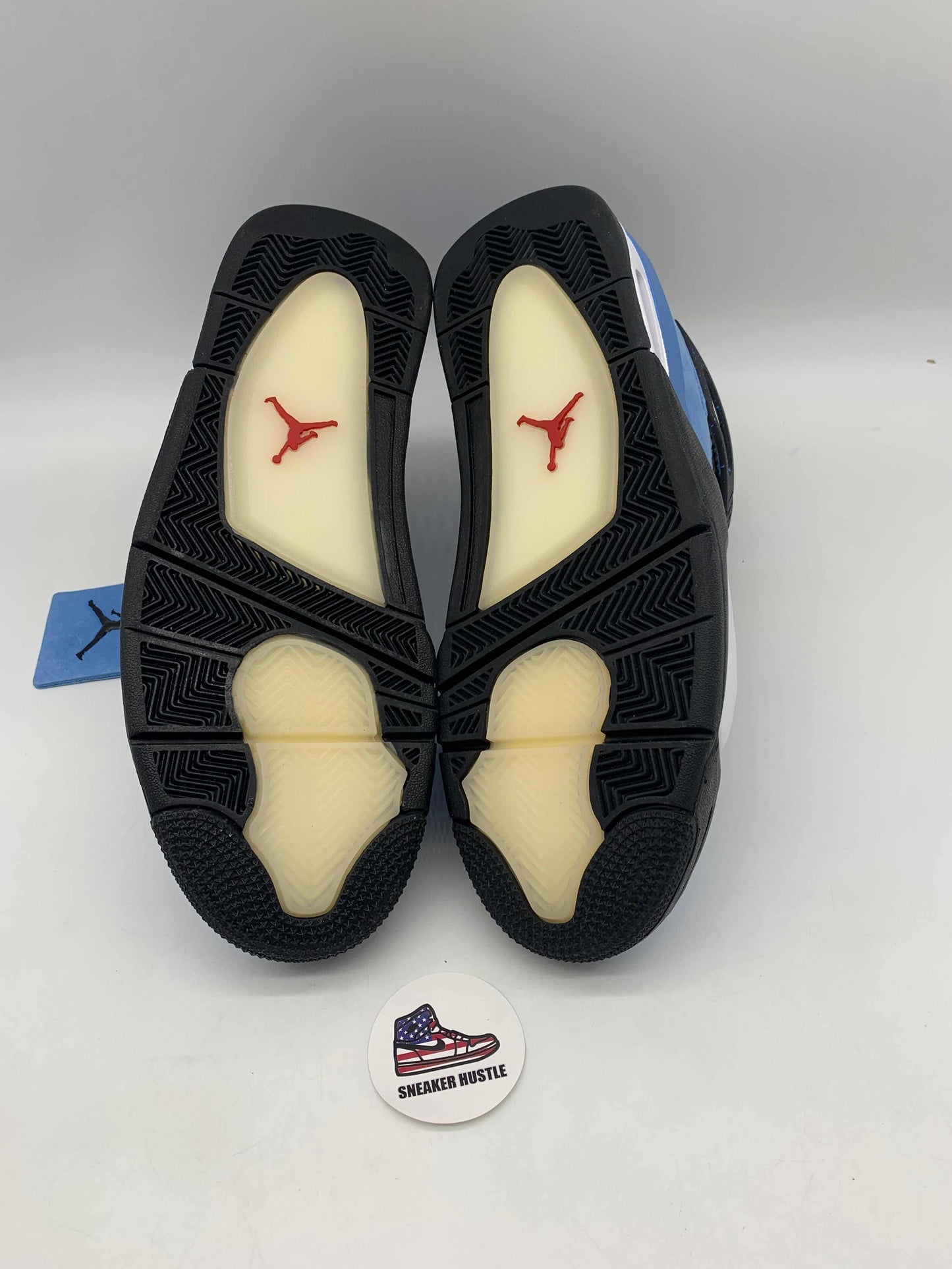 Jordan 4 Retro Travis Scott Cactus Jack