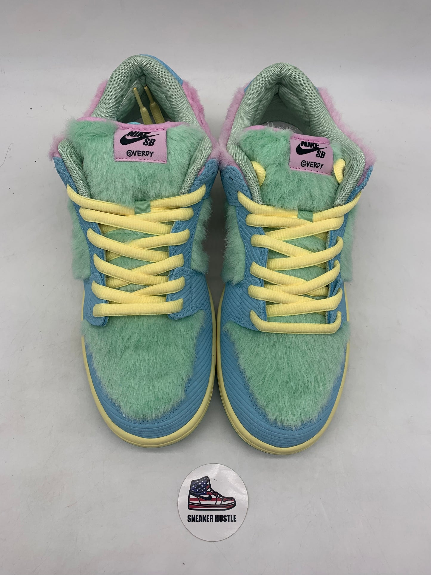 Nike SB Dunk Low Verdy Visty