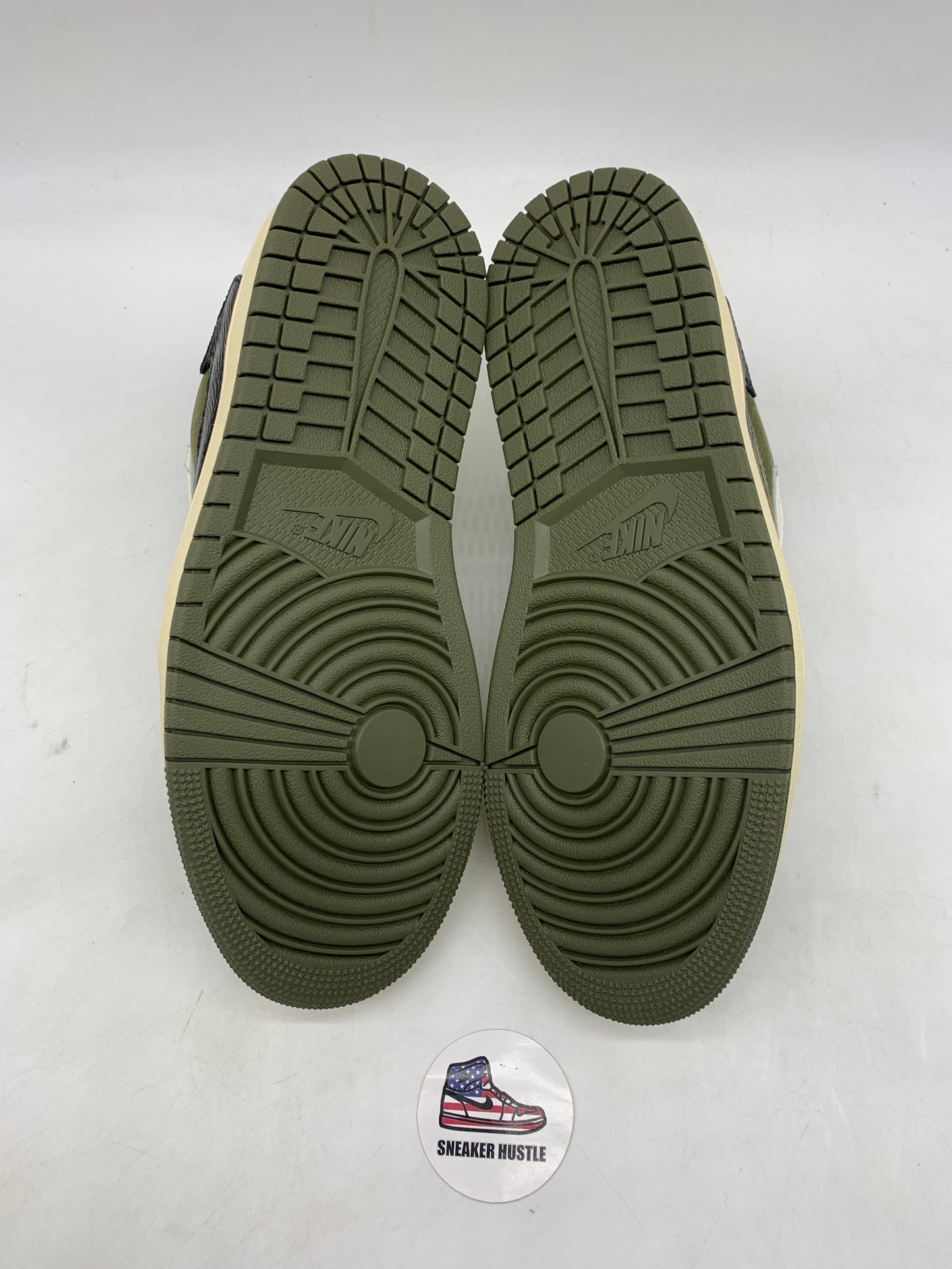 Jordan 1 Retro Low OG SP Travis Scott Medium Olive