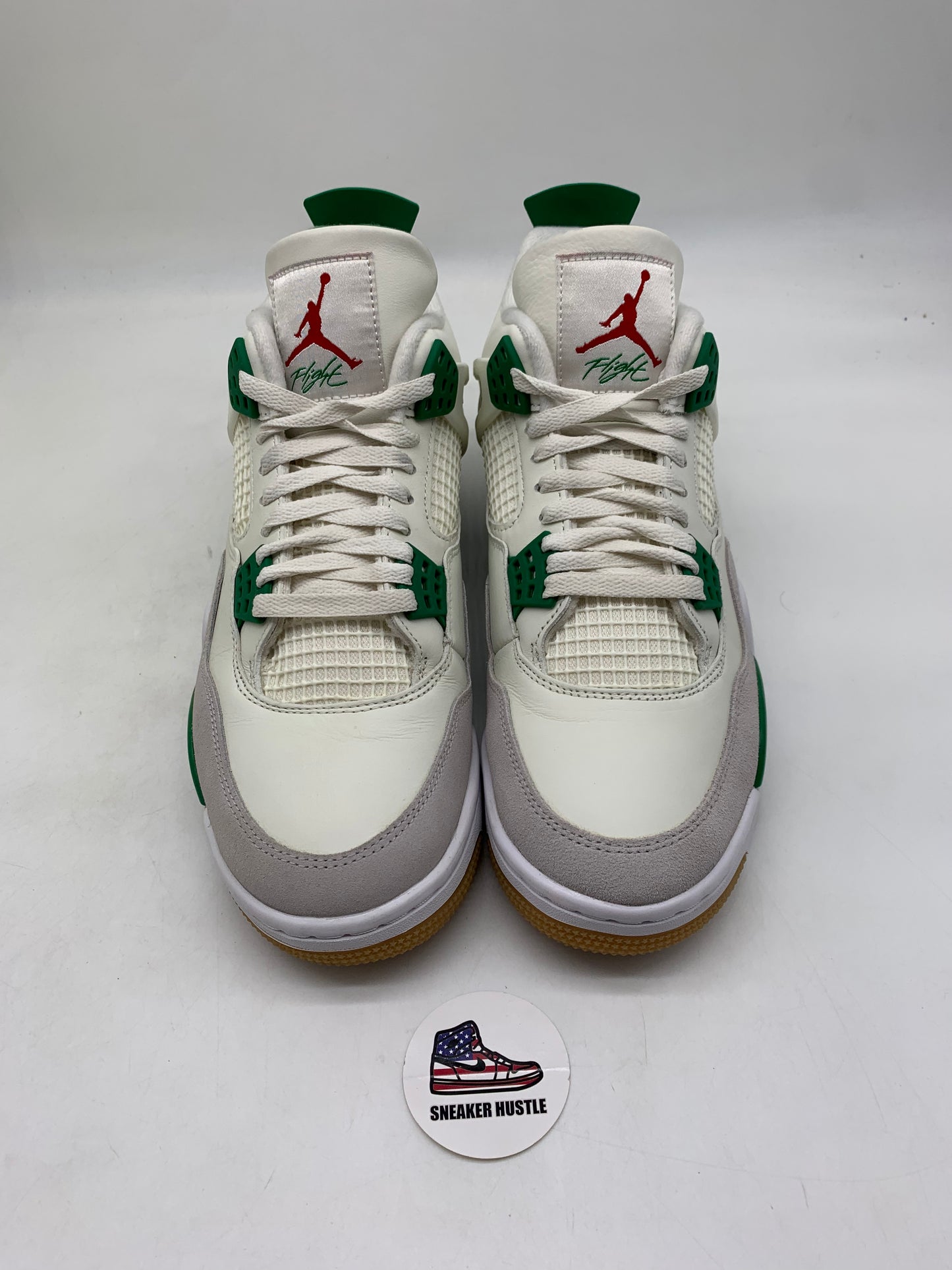 Jordan 4 Retro SB Pine Green