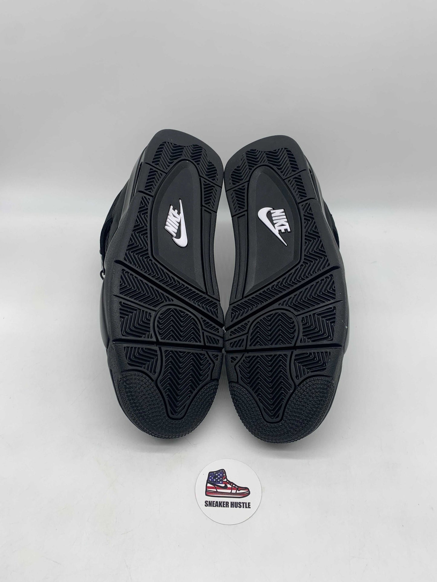 Jordan 4 Retro Black Cat (2025)