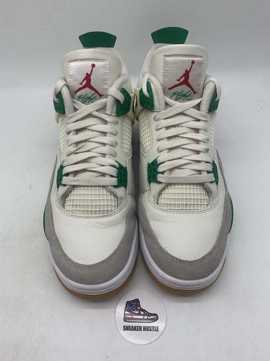 Jordan 4 Retro SB Pine Green