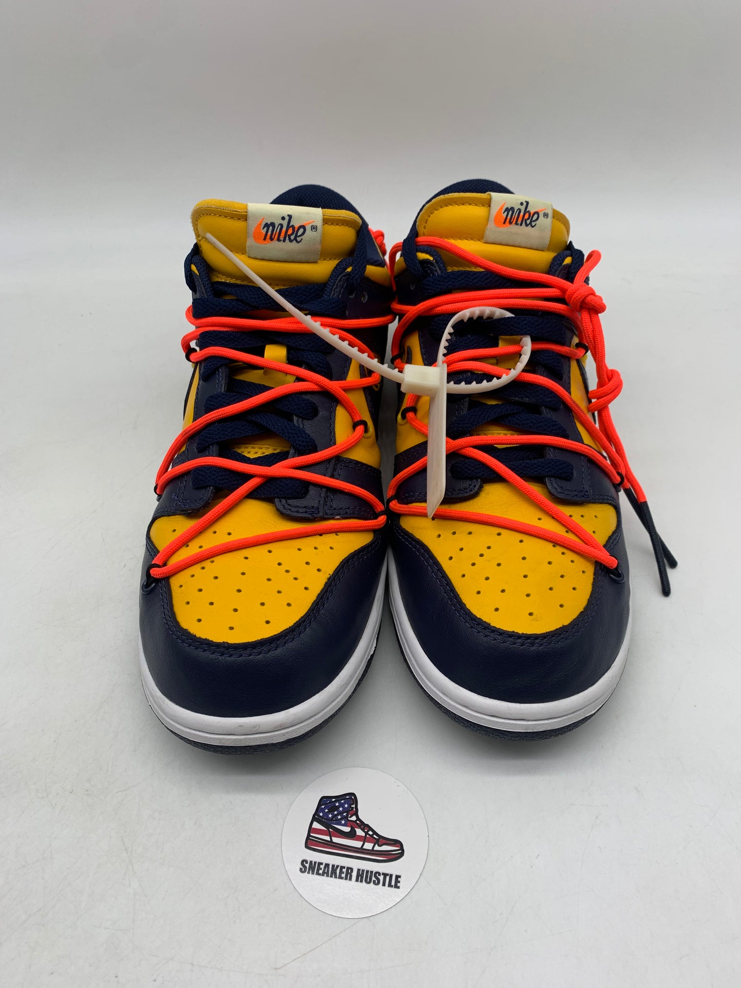 Nike Dunk Low Off-White University Gold