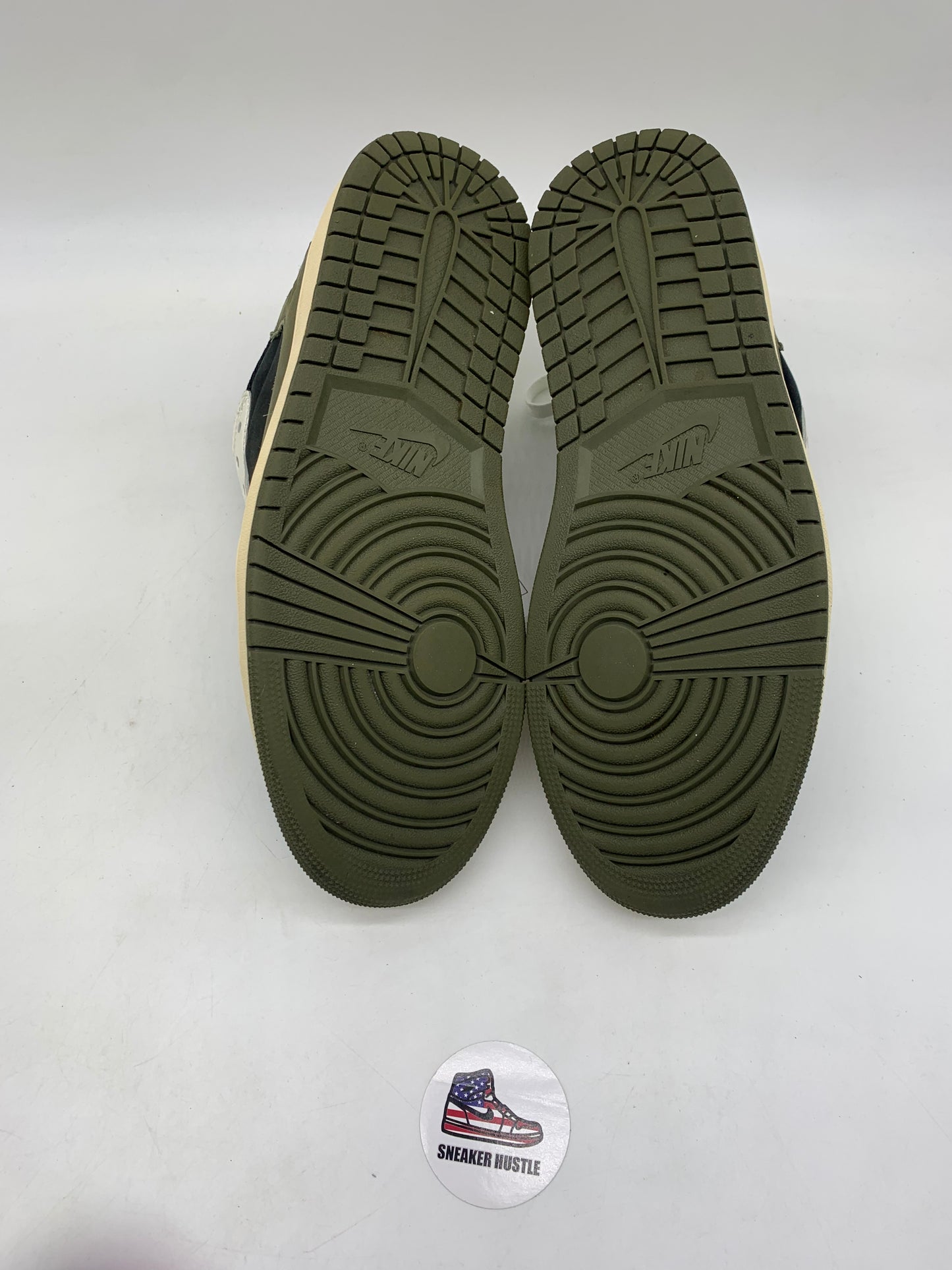 Jordan 1 Retro Low OG SP Travis Scott Olive (Women's)