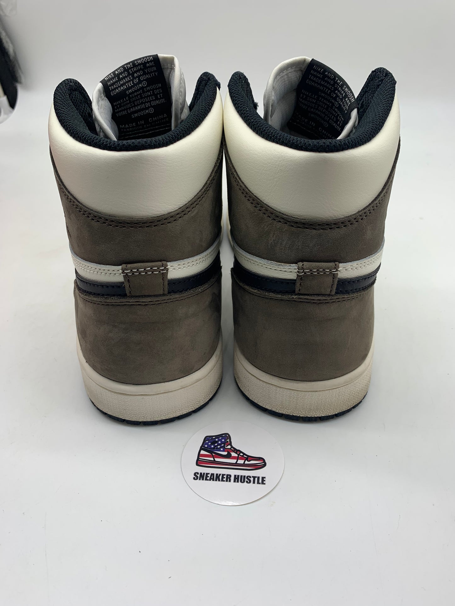 Jordan 1 Retro High Dark Mocha