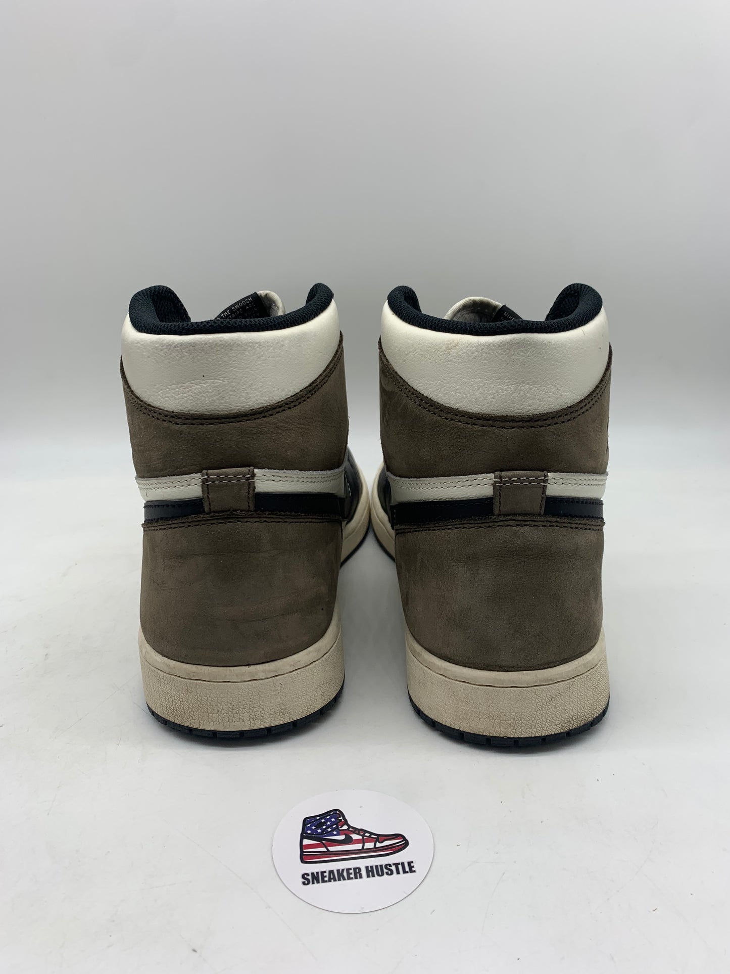 Jordan 1 Retro High Dark Mocha