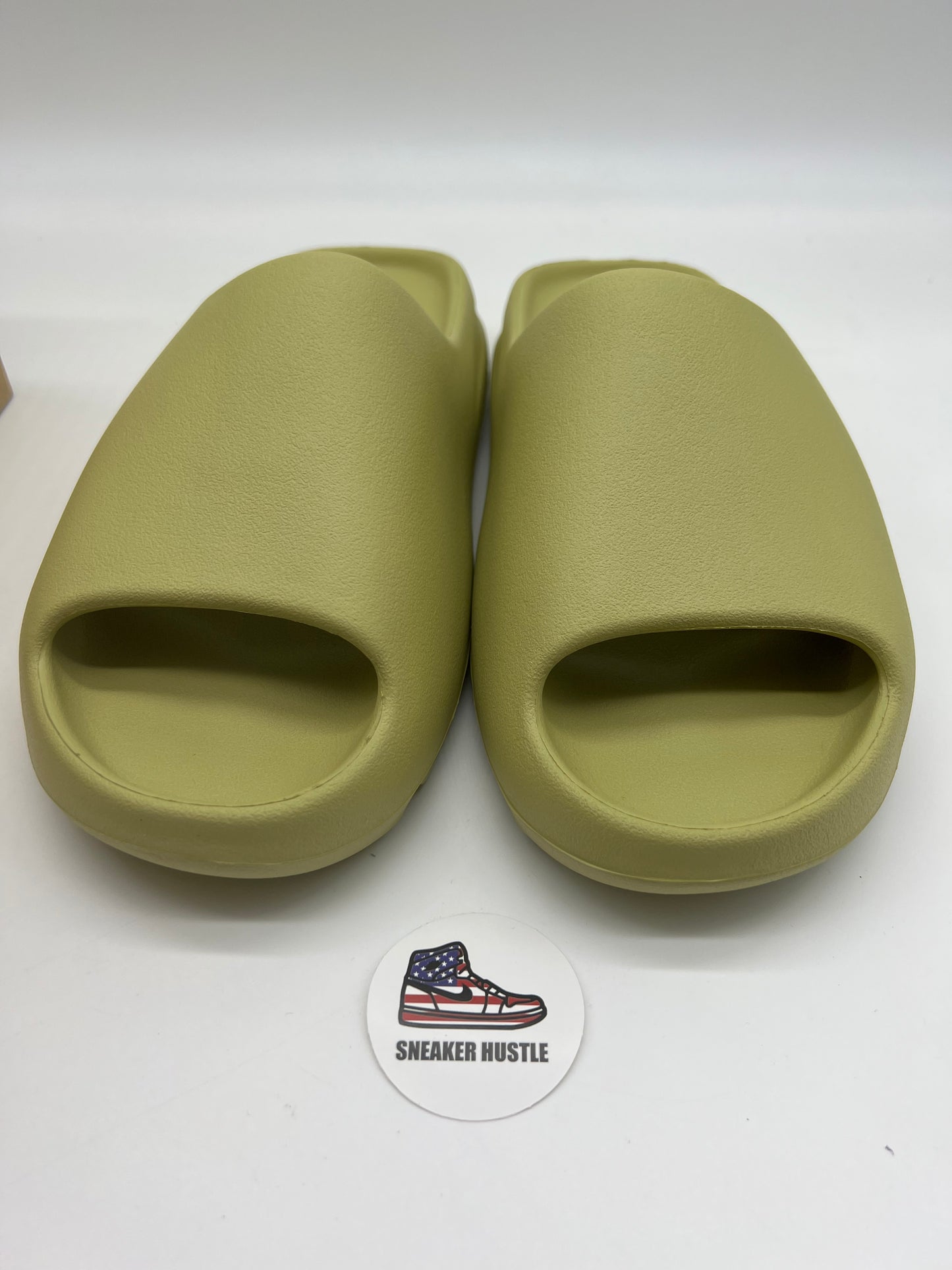 adidas Yeezy Slide Resin (2022)