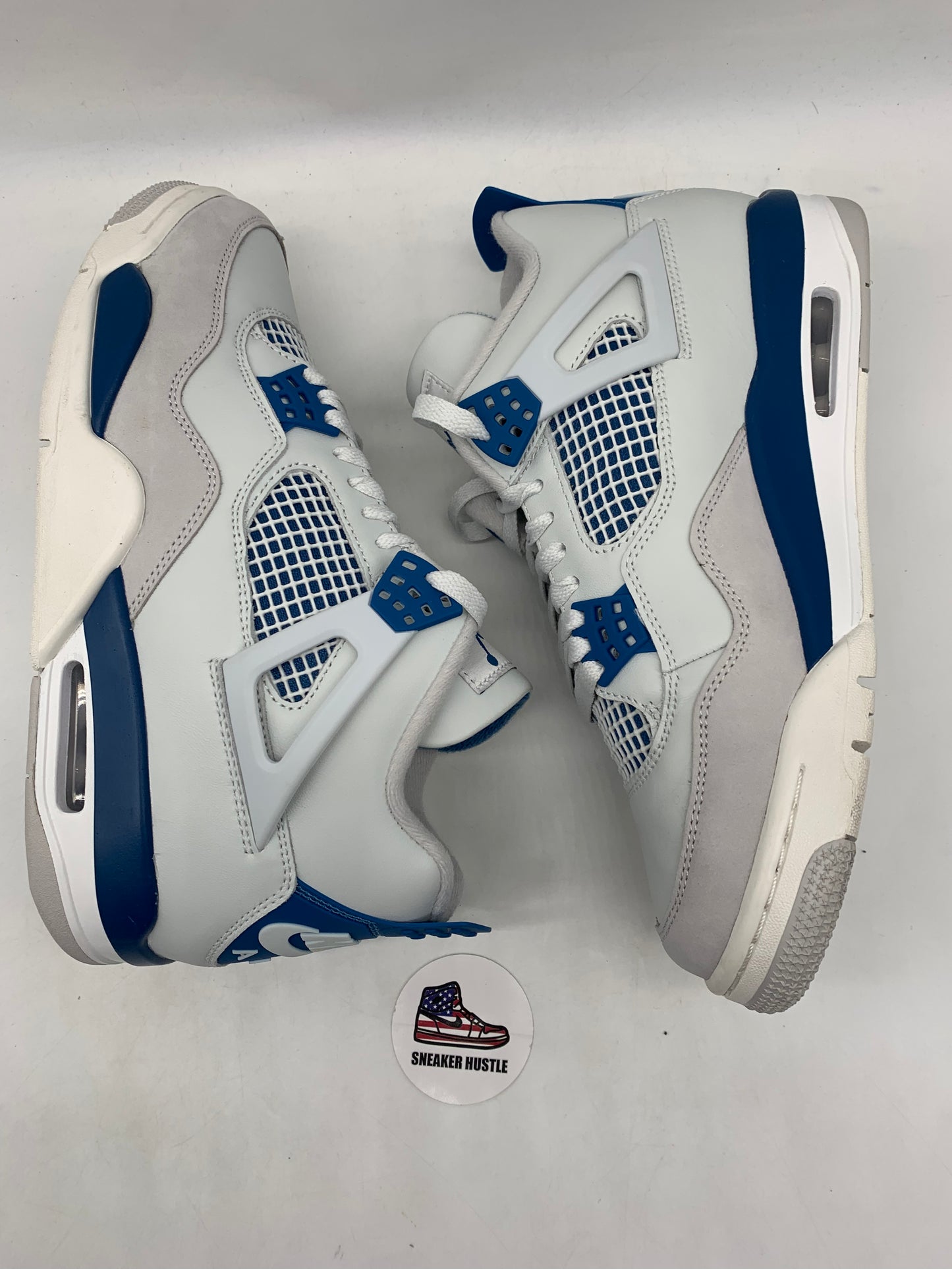 Jordan 4 Retro Military Blue (2024)