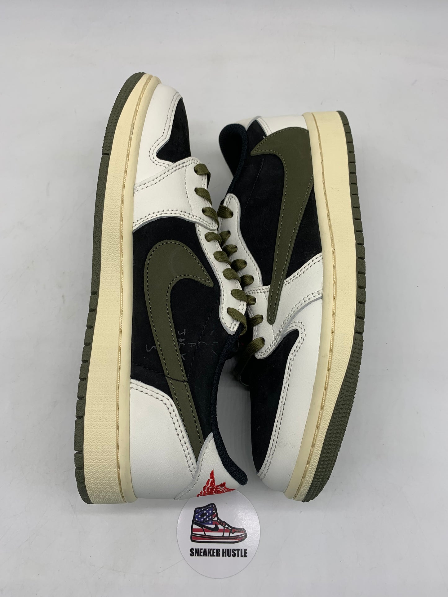 Jordan 1 Retro Low OG SP Travis Scott Olive (Women's)