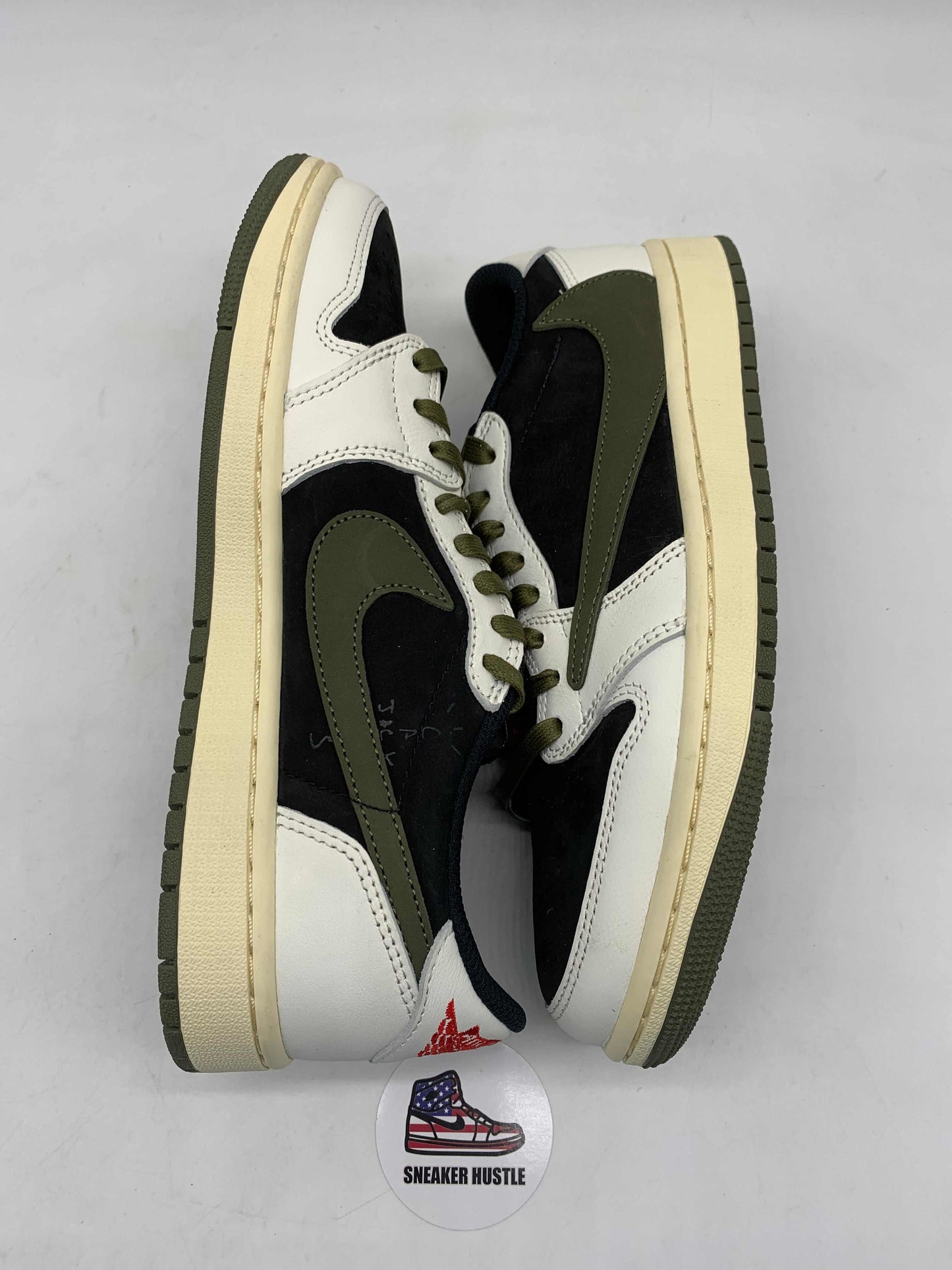 Jordan 1 Retro Low OG SP Travis Scott Olive (Women's)
