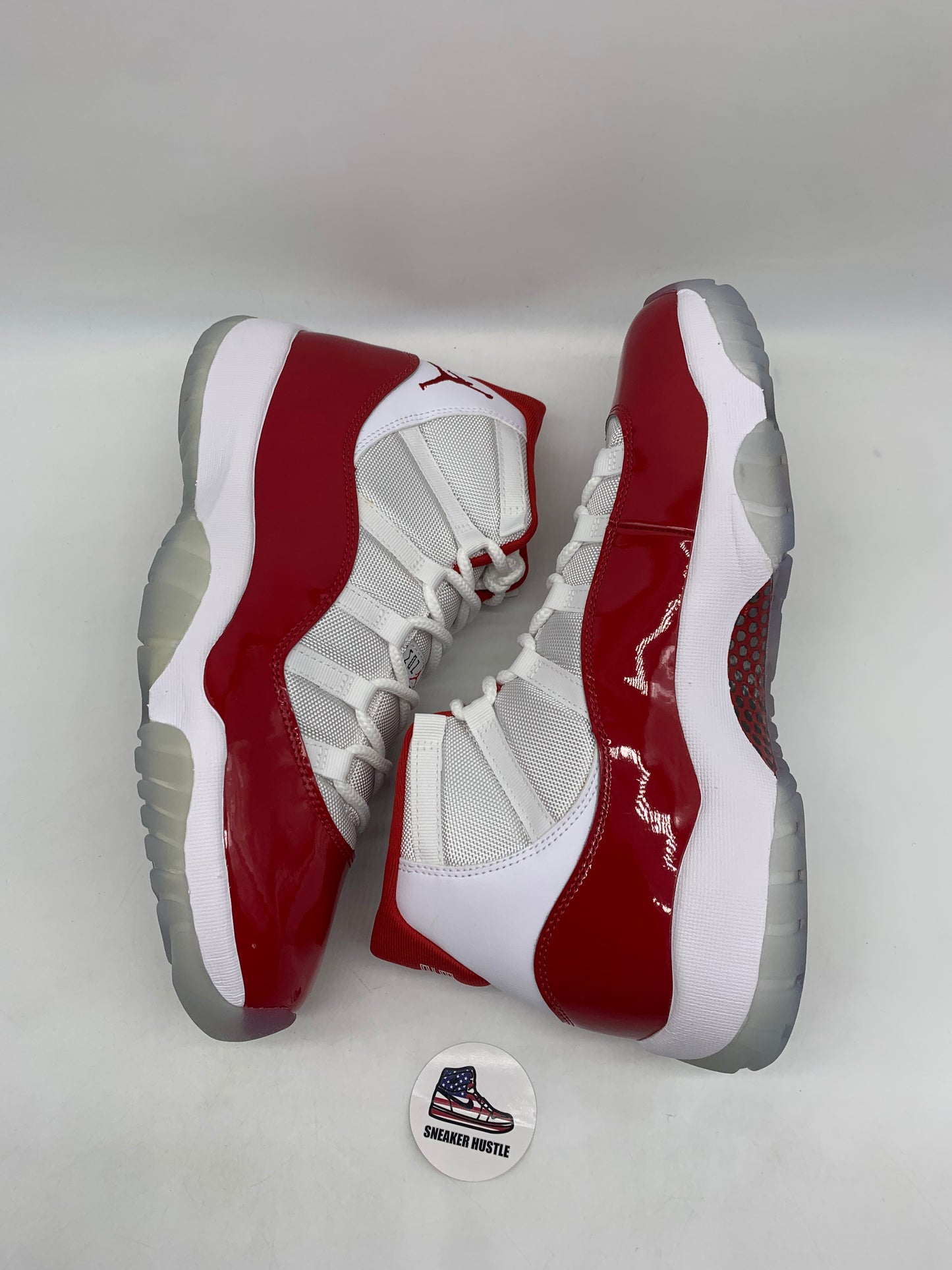Jordan 11 Retro Cherry (2022)