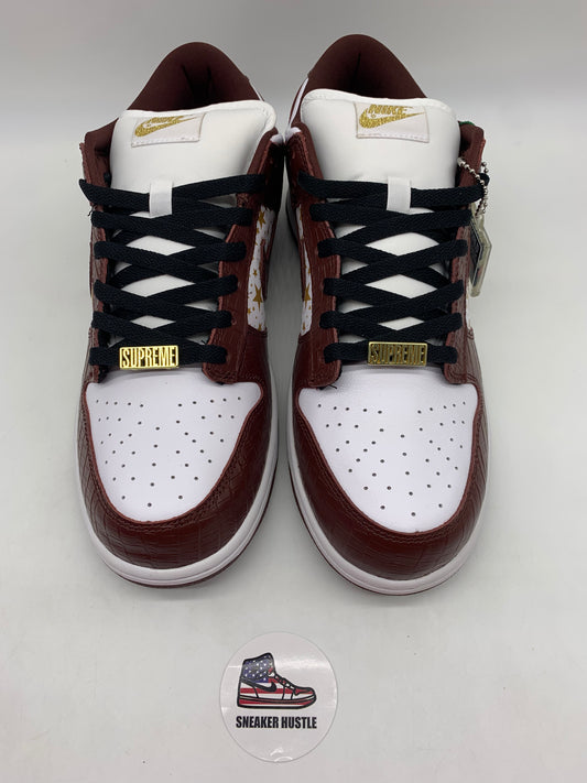 Nike SB Dunk Low Supreme Stars Barkroot Brown (2021)