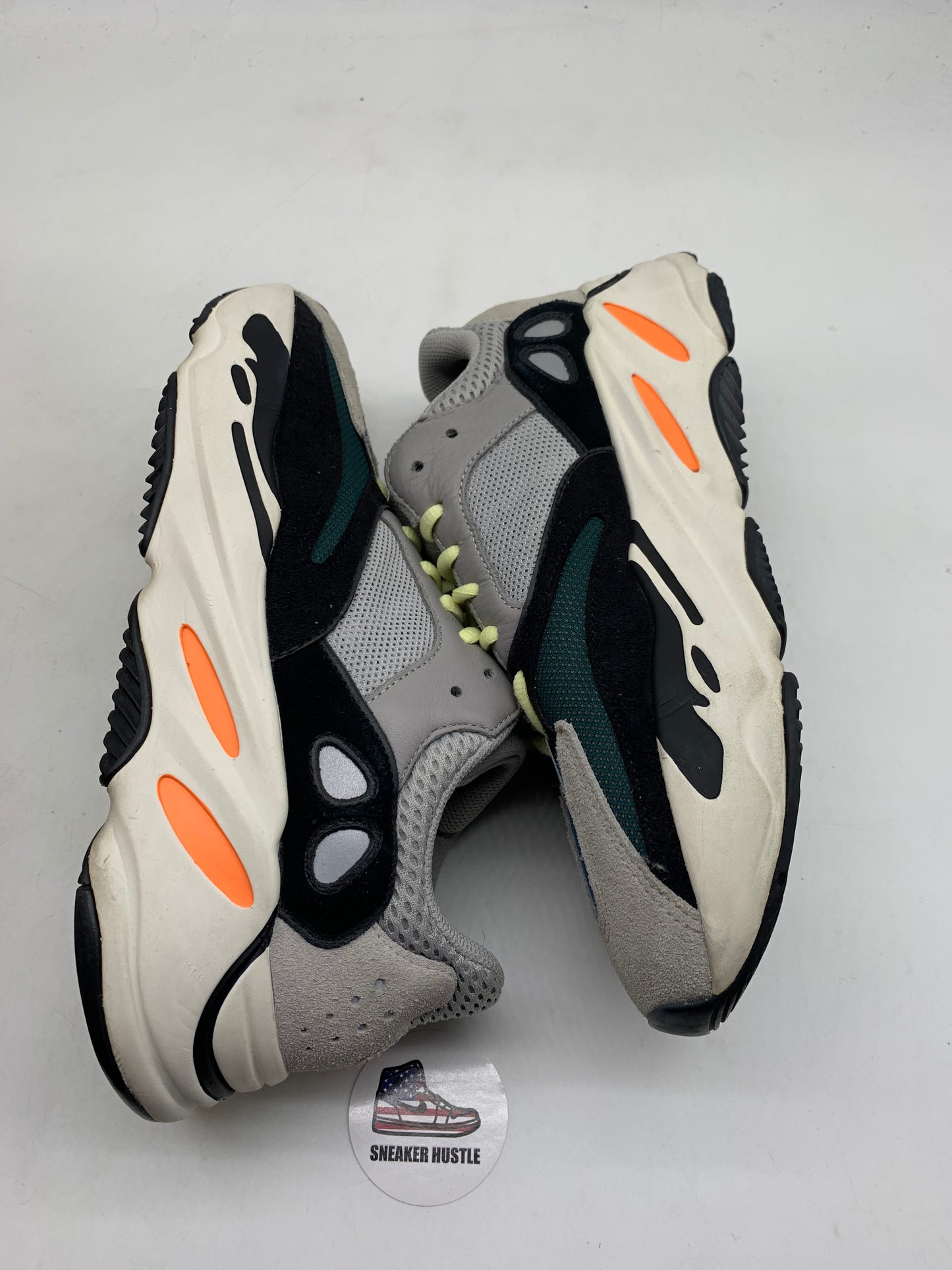 adidas Yeezy Boost 700 Wave Runner