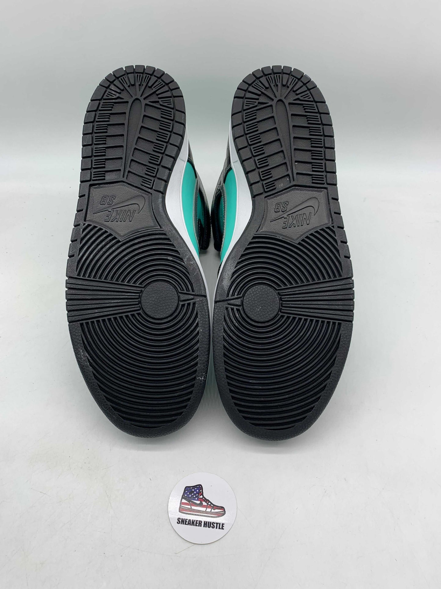 Nike SB Dunk High Diamond Supply Co.