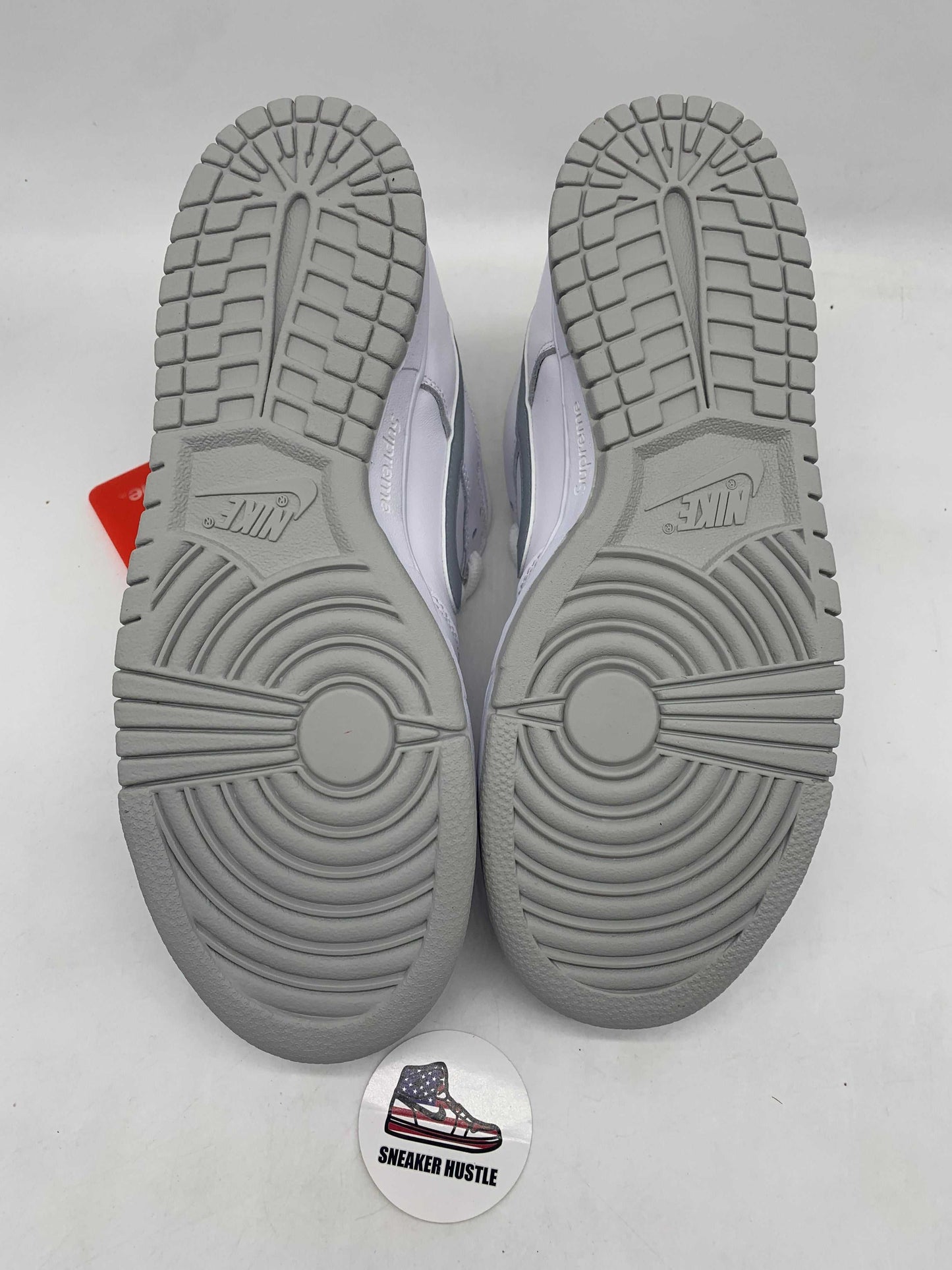 Nike SB Dunk Low Supreme 94 White Metallic Silver