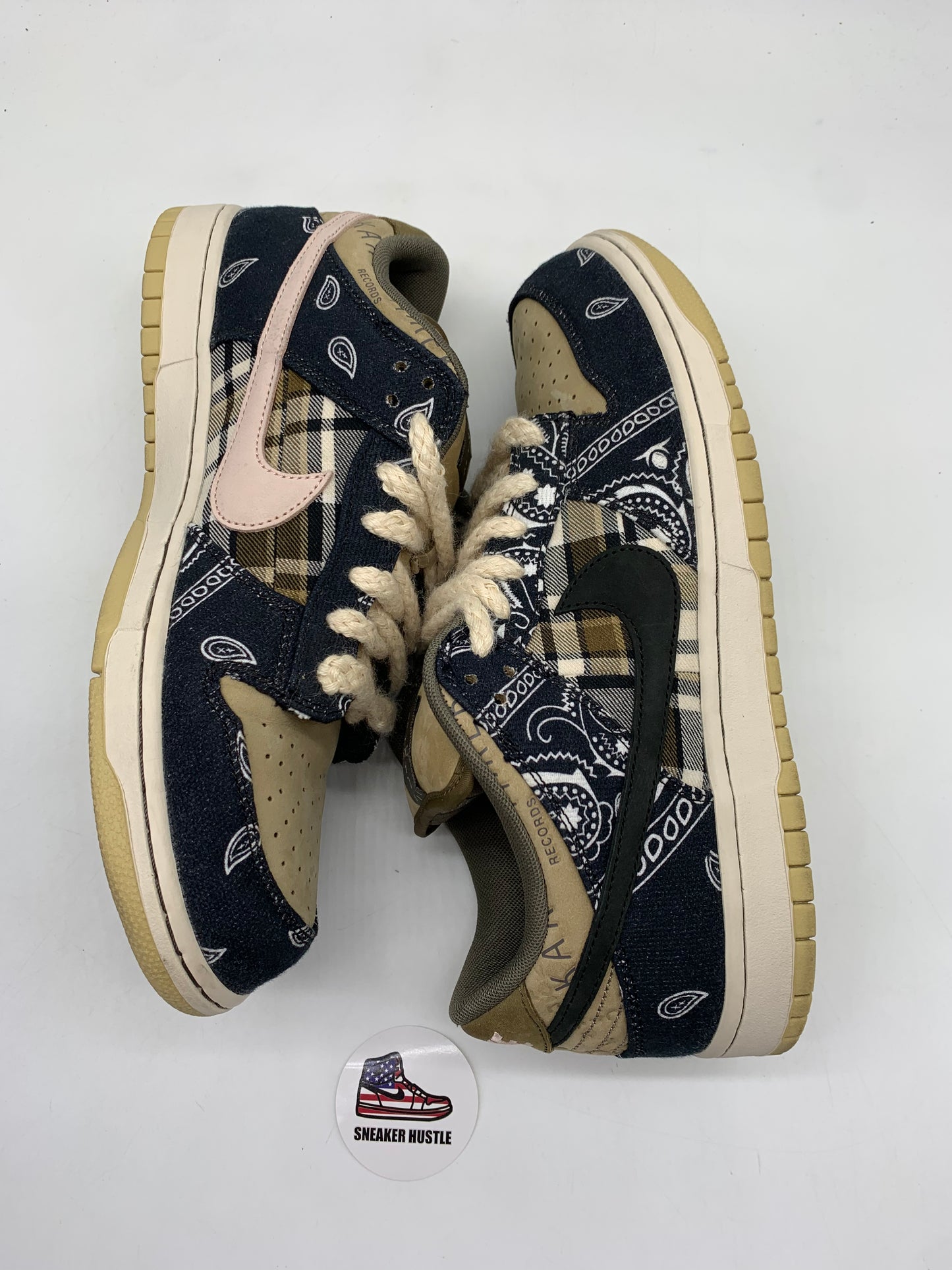 Nike SB Dunk Low Travis Scott