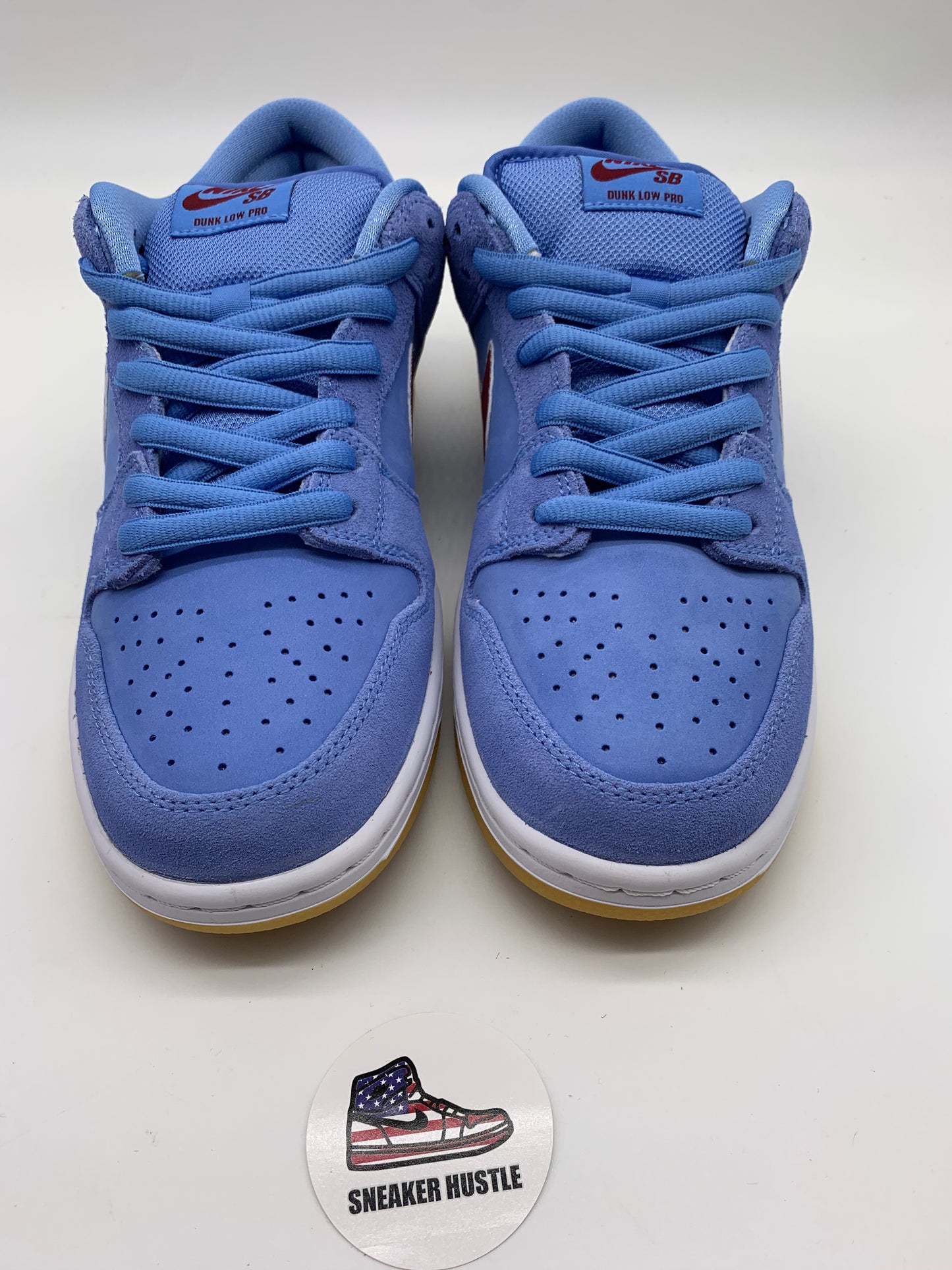 Nike SB Dunk Low Philadelphia Phillies