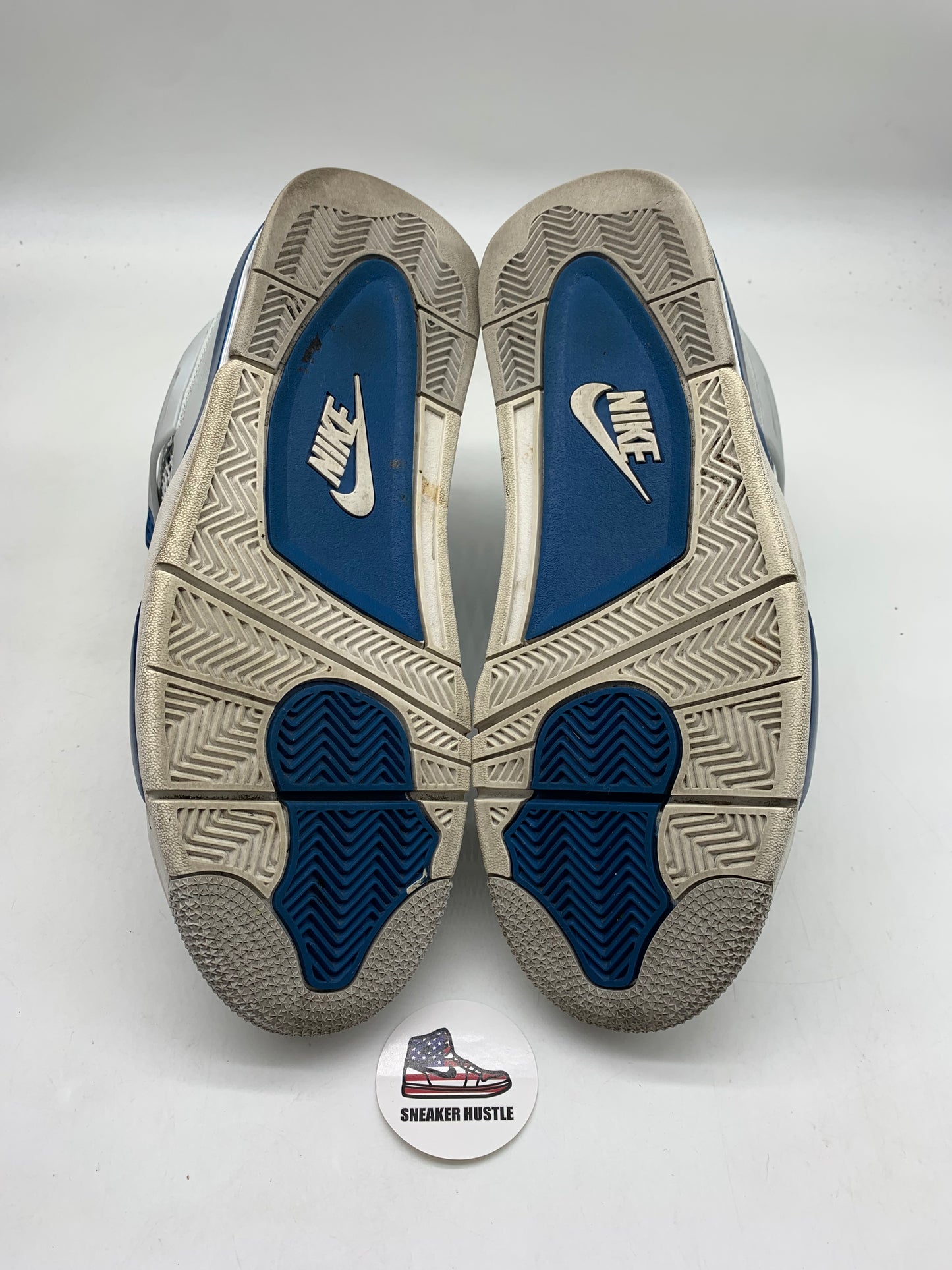 Jordan 4 Retro Military Blue (2024)