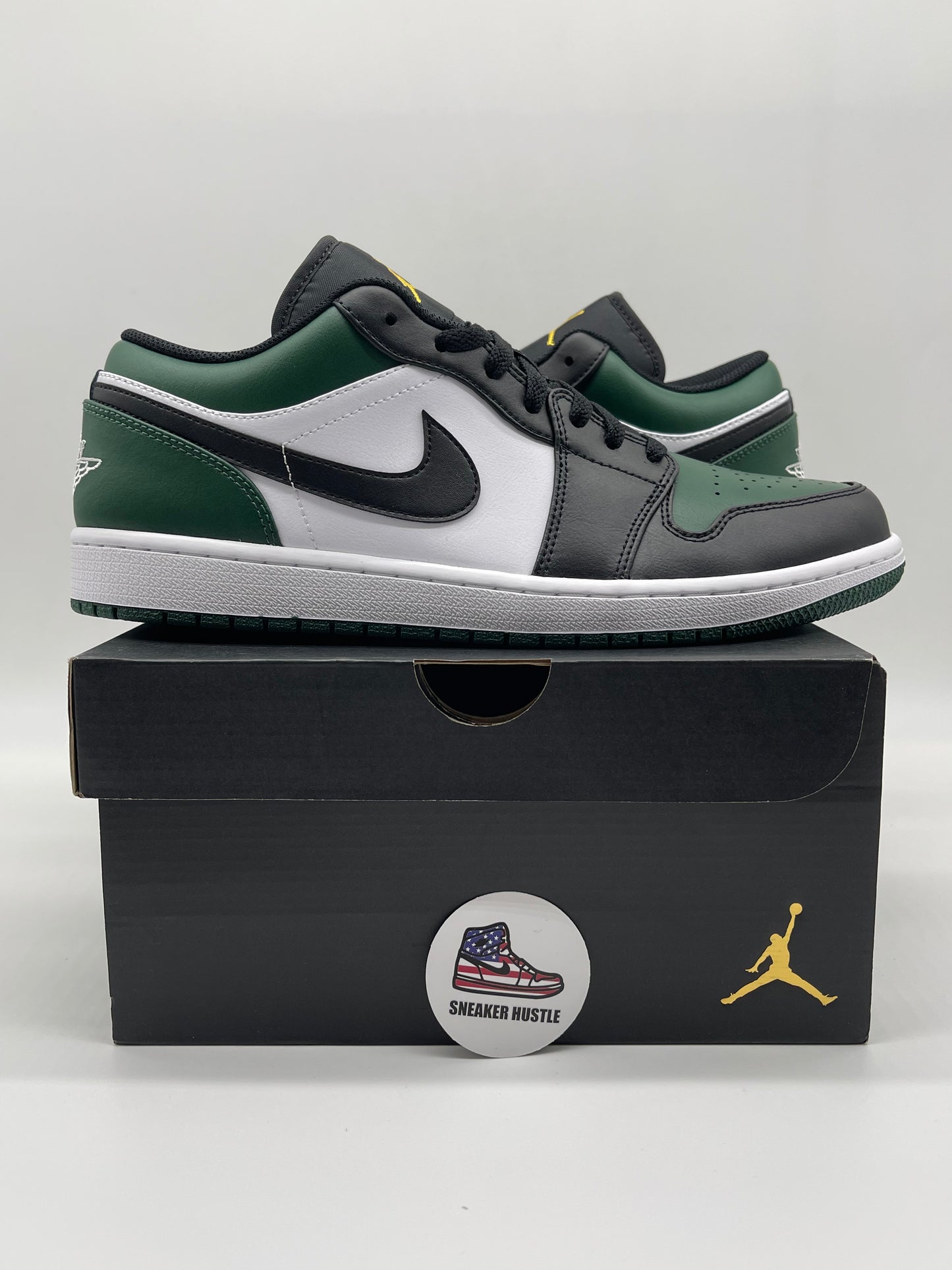 Jordan 1 Low Green Toe
