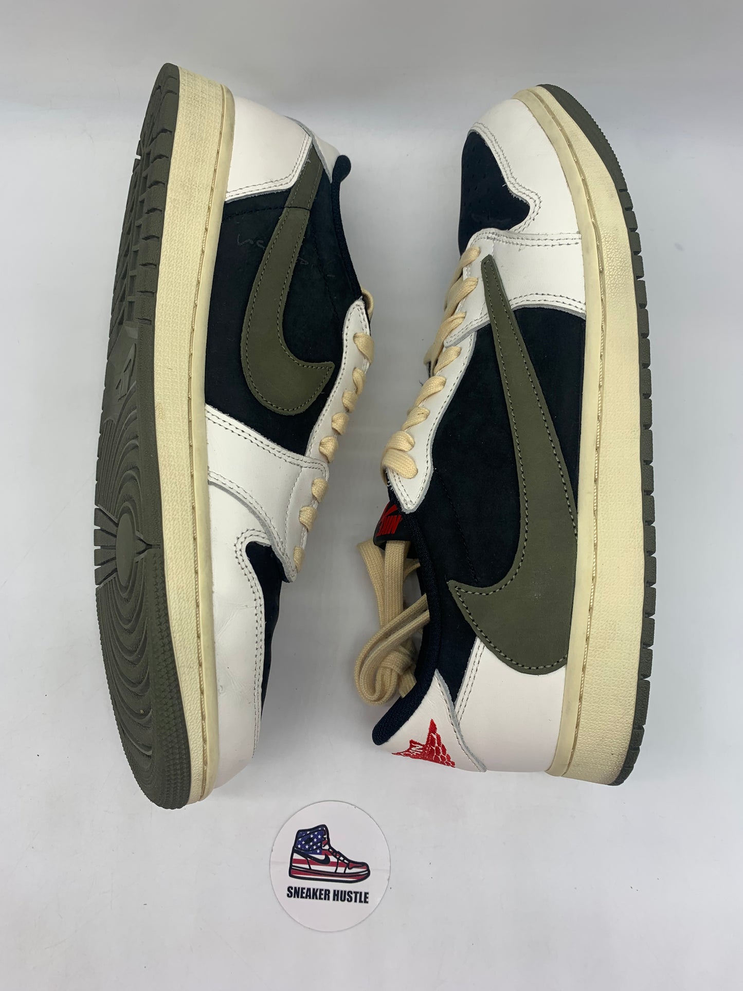 Jordan 1 Retro Low OG SP Travis Scott Olive (Women's)