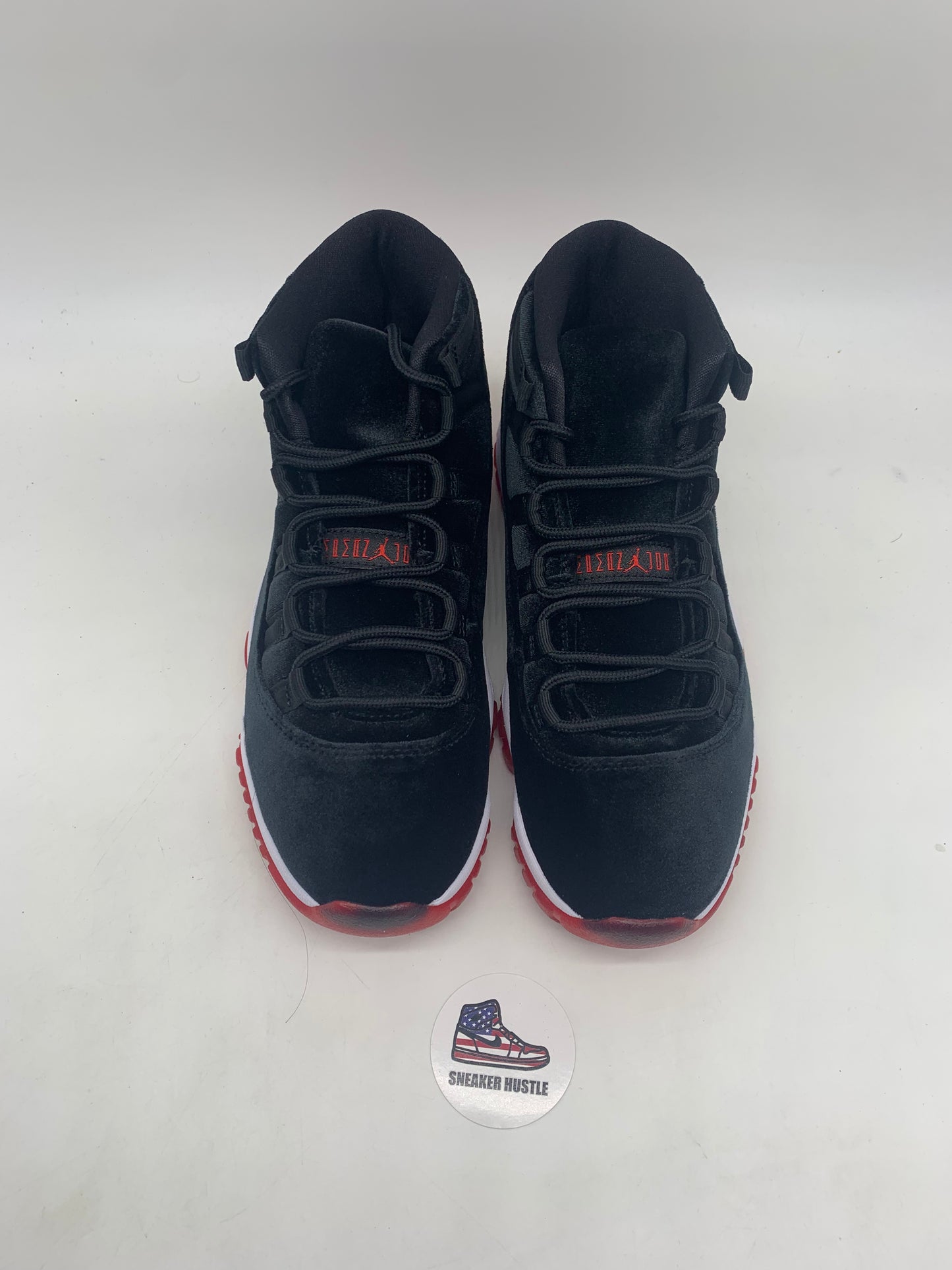 Jordan 11 Retro Bred Velvet (Women's)