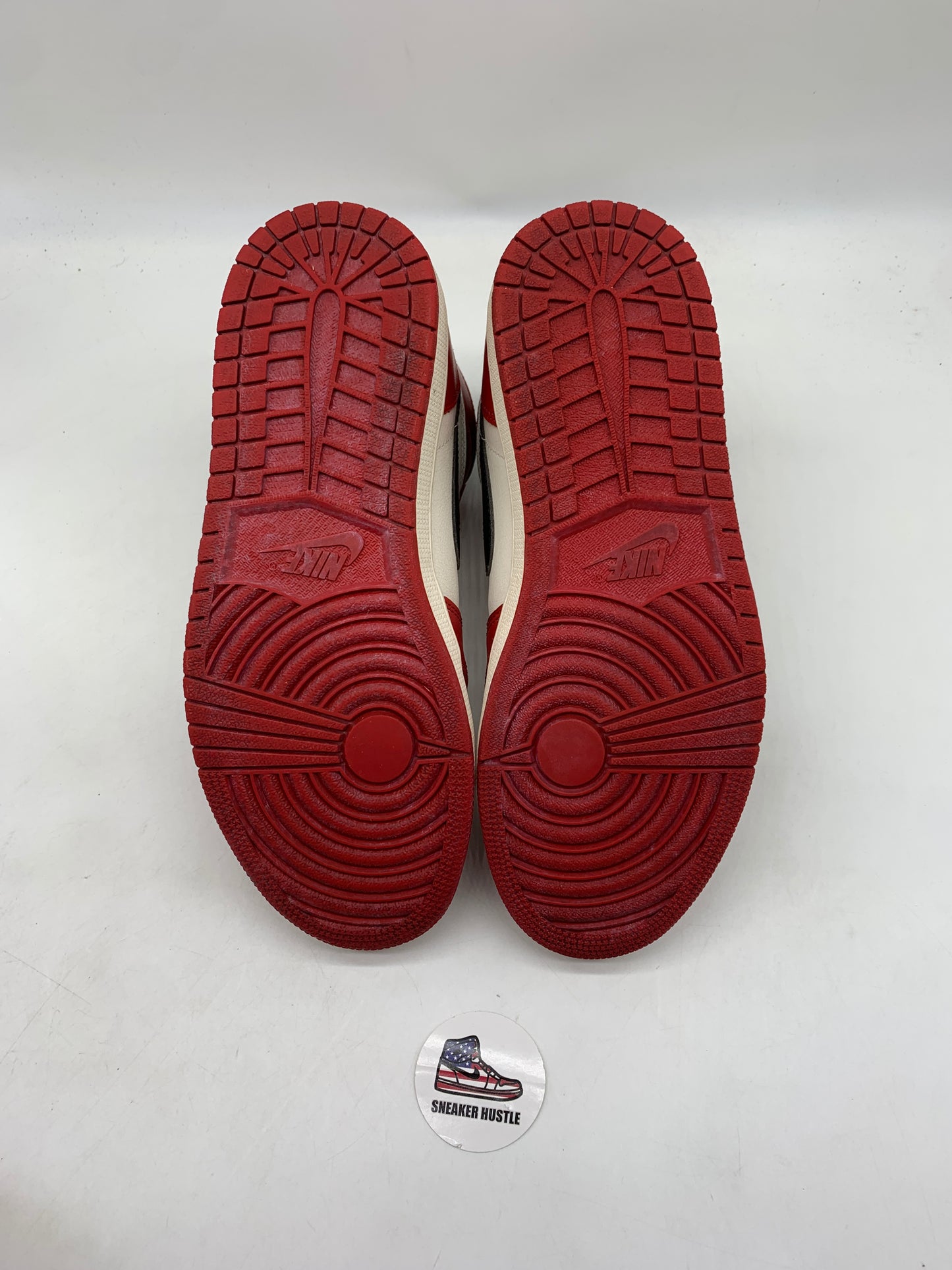 Jordan 1 Retro High OG Chicago Lost and Found