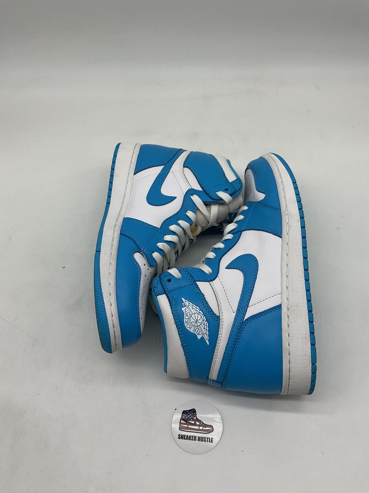Jordan 1 Retro High OG UNC