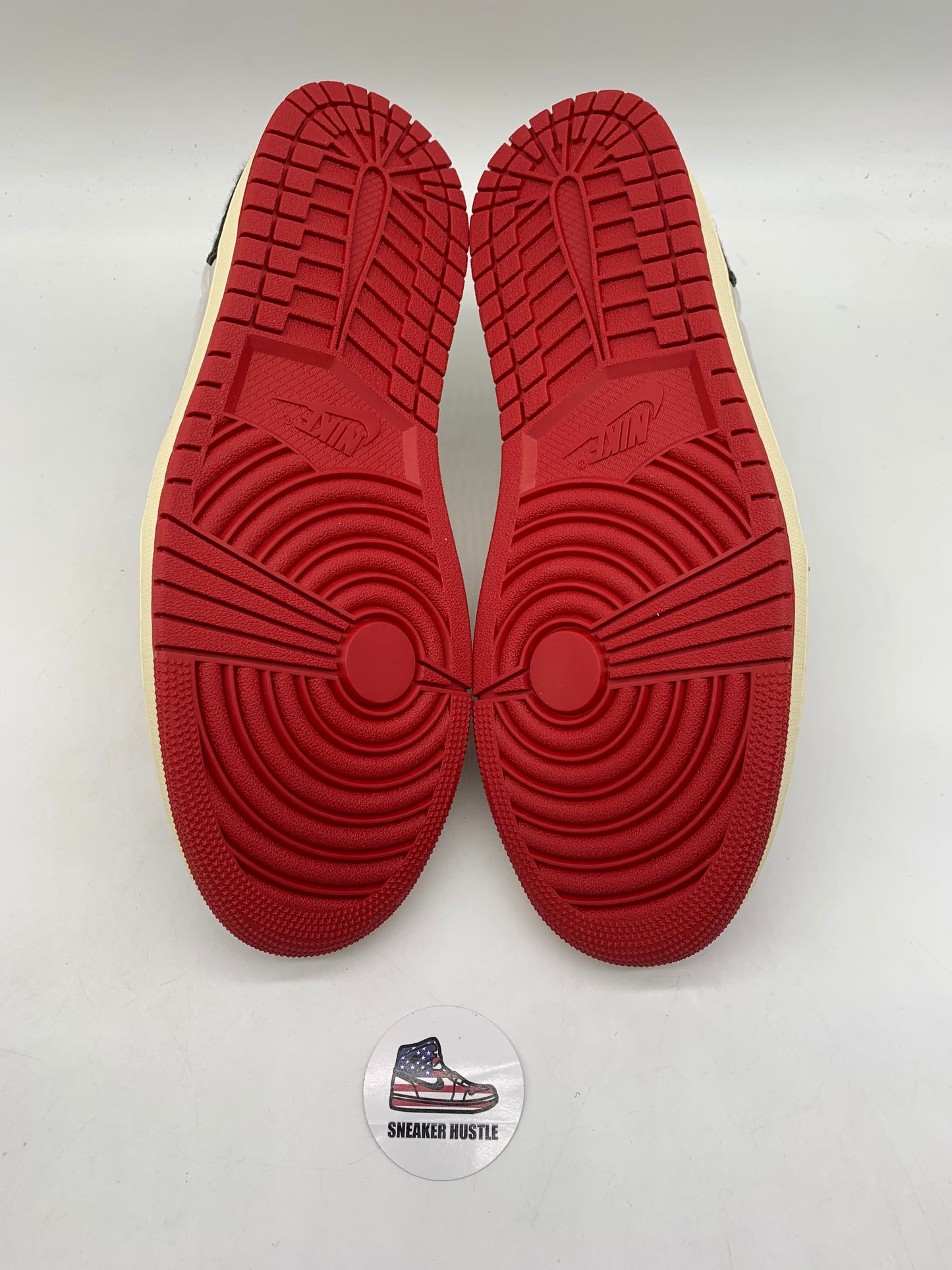 Jordan 1 Retro Low OG Trophy Room Rookie Card Home (Numbered) (with Numbered Trading Card)