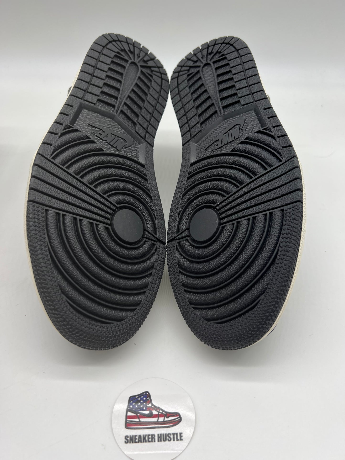 Jordan 1 Low OG EX Black Smoke Grey