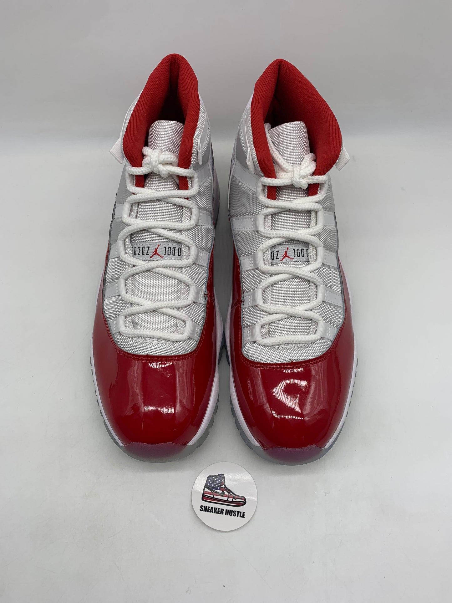 Jordan 11 Retro Cherry (2022)