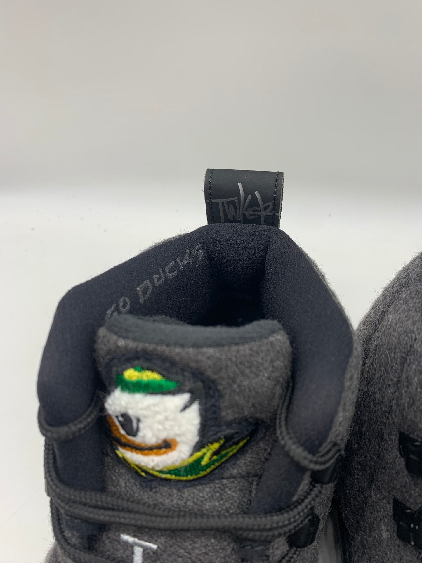 Jordan 12 Retro PE Wool Oregon Ducks