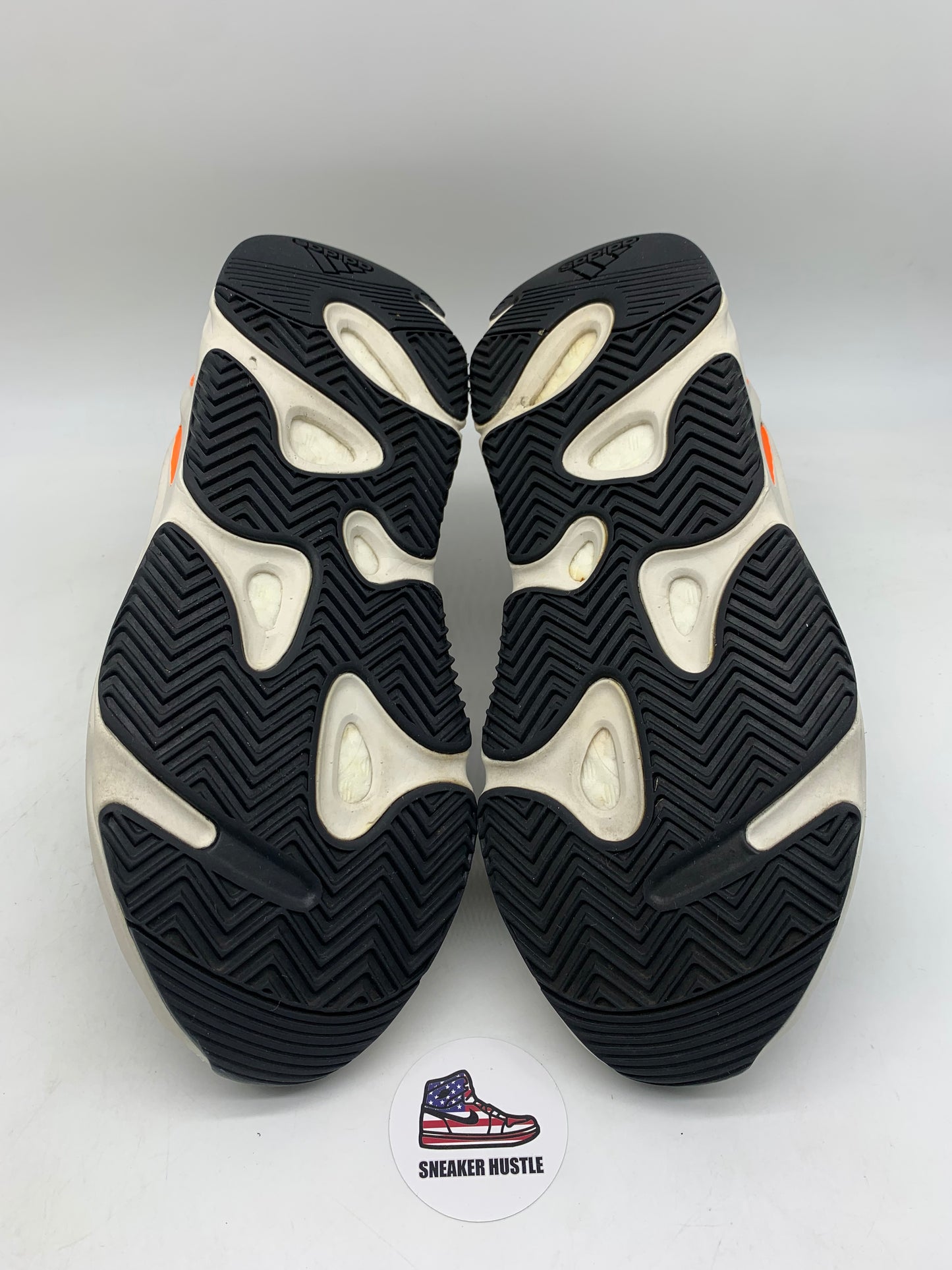 adidas Yeezy Boost 700 Wave Runner