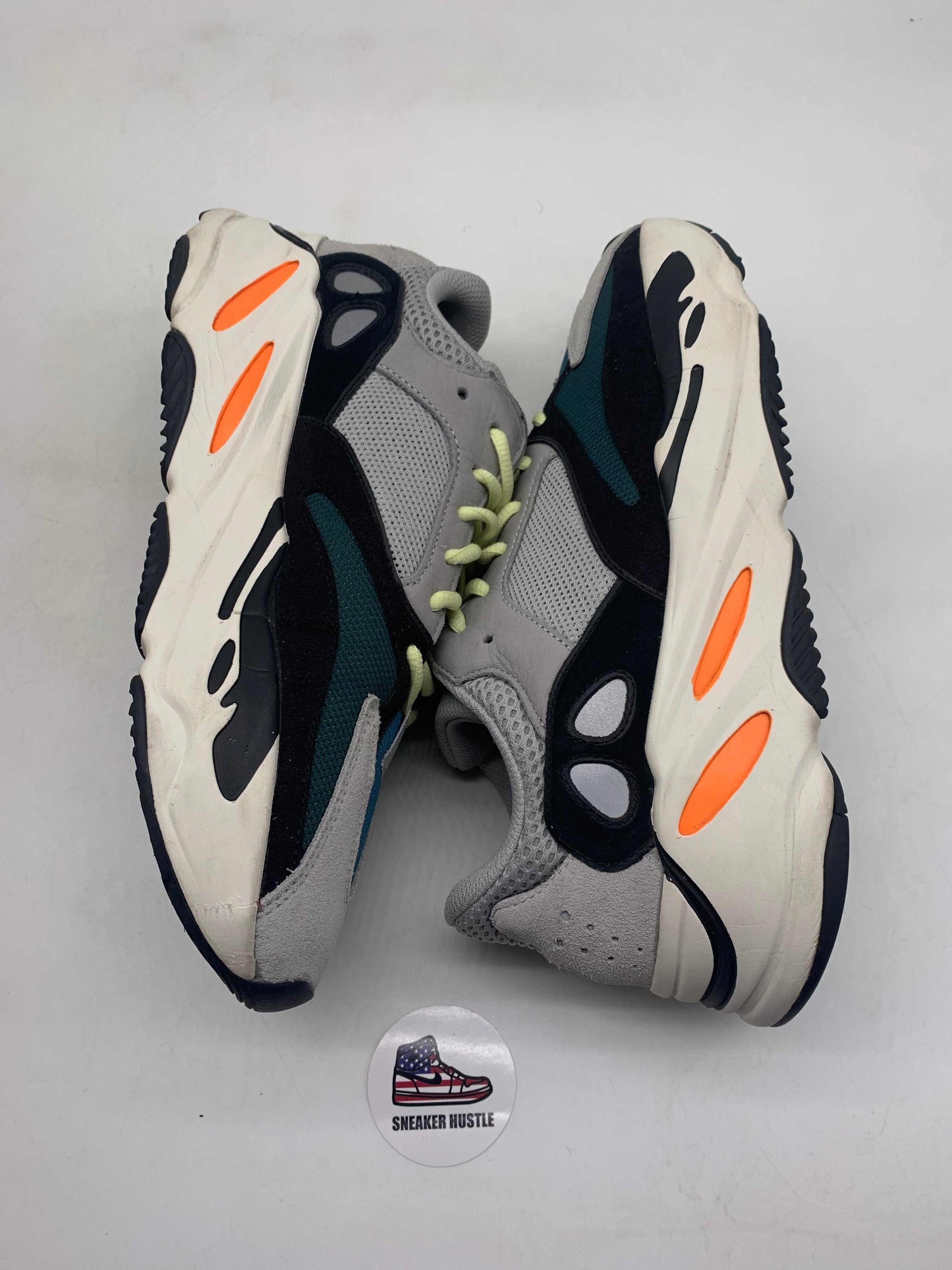 adidas Yeezy Boost 700 Wave Runner