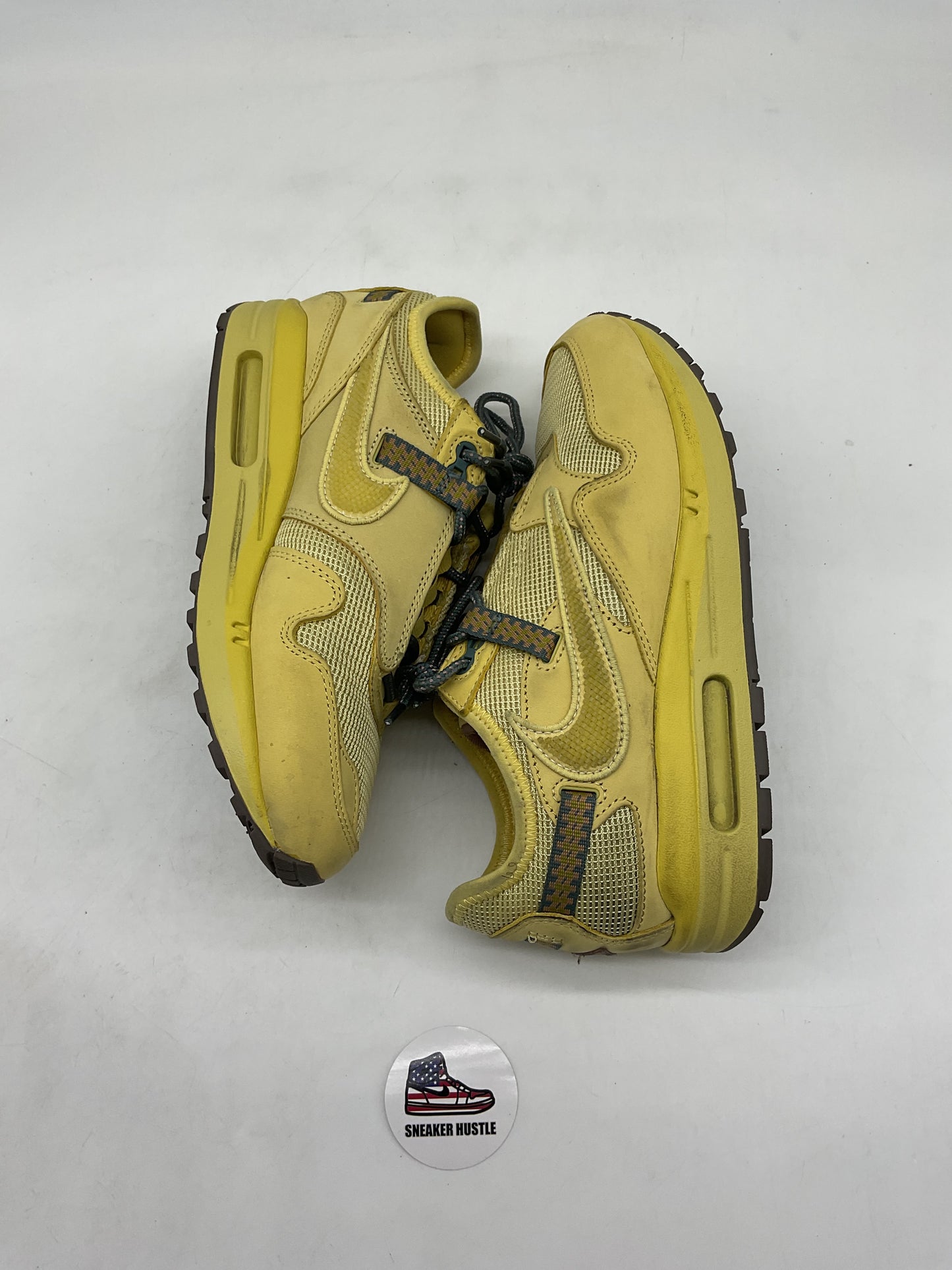 Nike Air Max 1 Travis Scott Cactus Jack Saturn Gold