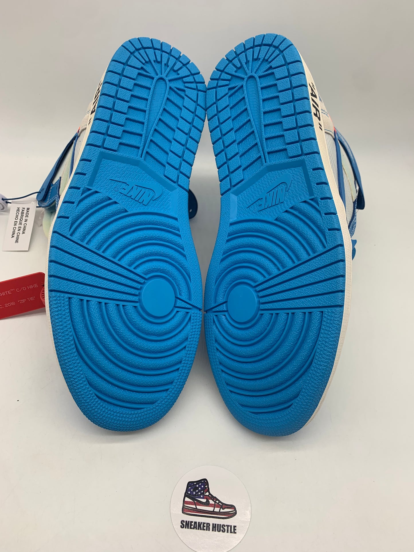 Jordan 1 Retro High Off-White University Blue
