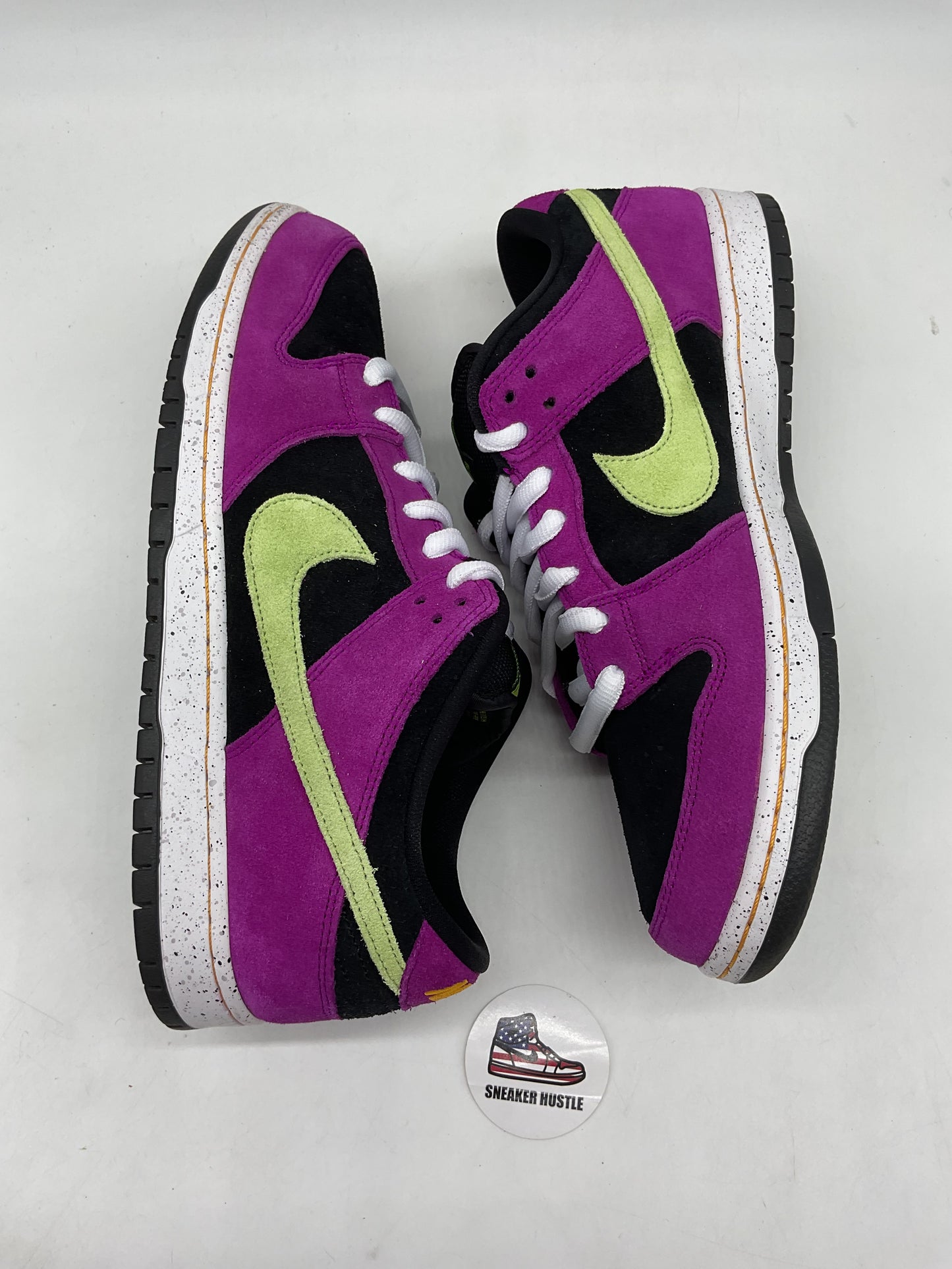 Nike SB Dunk Low Pro ACG Terra Red Plum