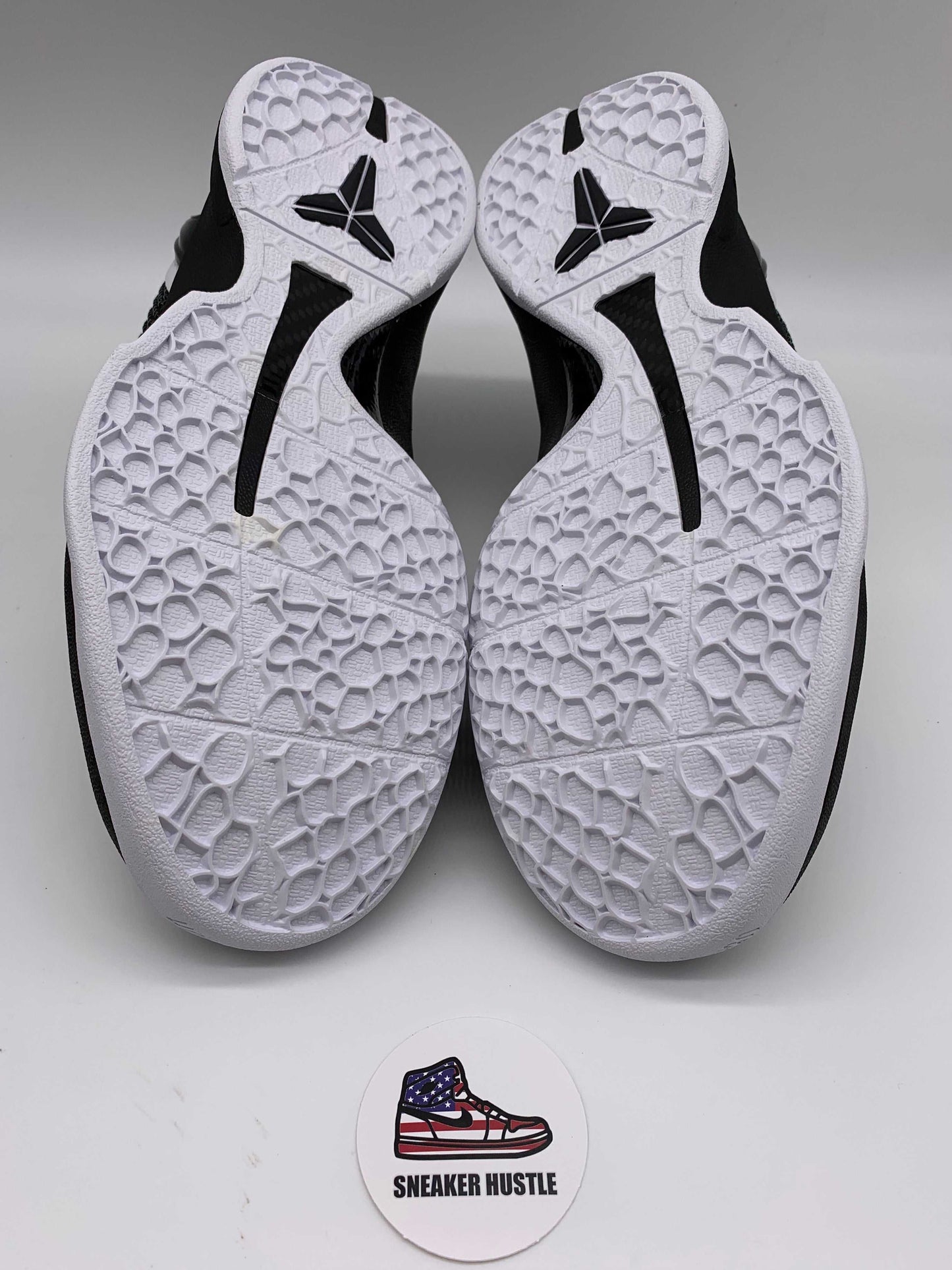 Nike Kobe 6 Protro Mambacita Sweet 16