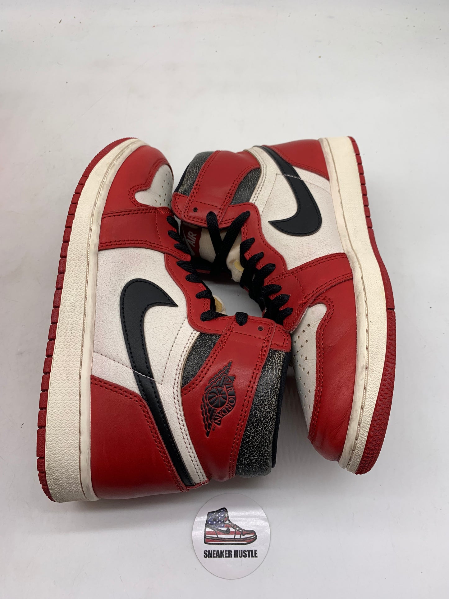 Jordan 1 Retro High OG Chicago Lost and Found