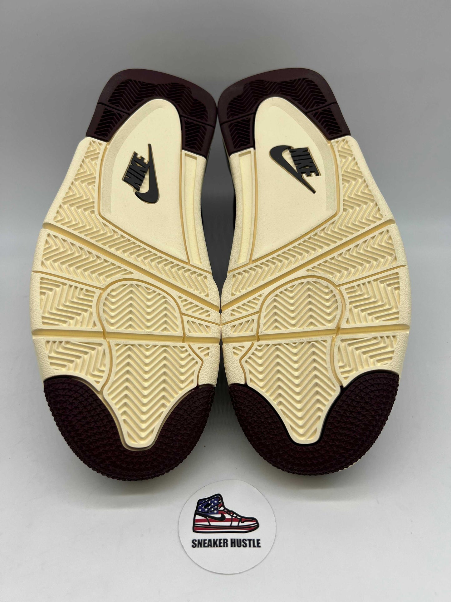 Jordan 4 Retro SP A Ma Maniére Violet Ore